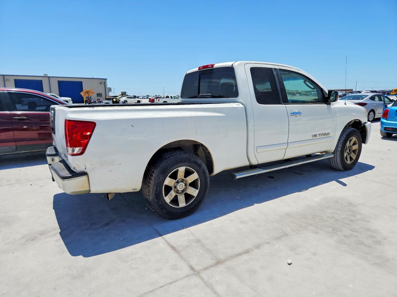 2005 Nissan Titan Xe White vin: 1N6BA06AX5N578409
