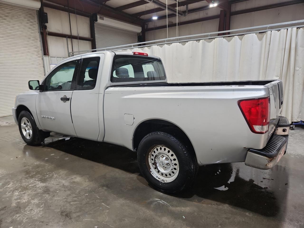 2008 Nissan Titan Xe Ffv Silver vin: 1N6BA06AX8N338345 Damage: Left Bed Side, Severe Damage, Replacement Required