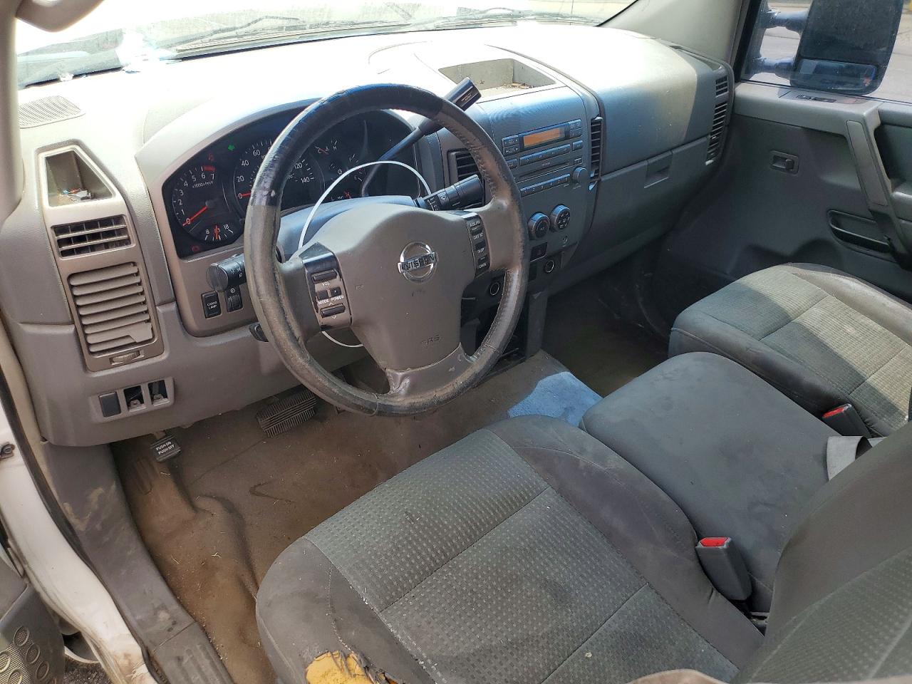 2005 Nissan Titan Xe White vin: 1N6BA06B85N550780