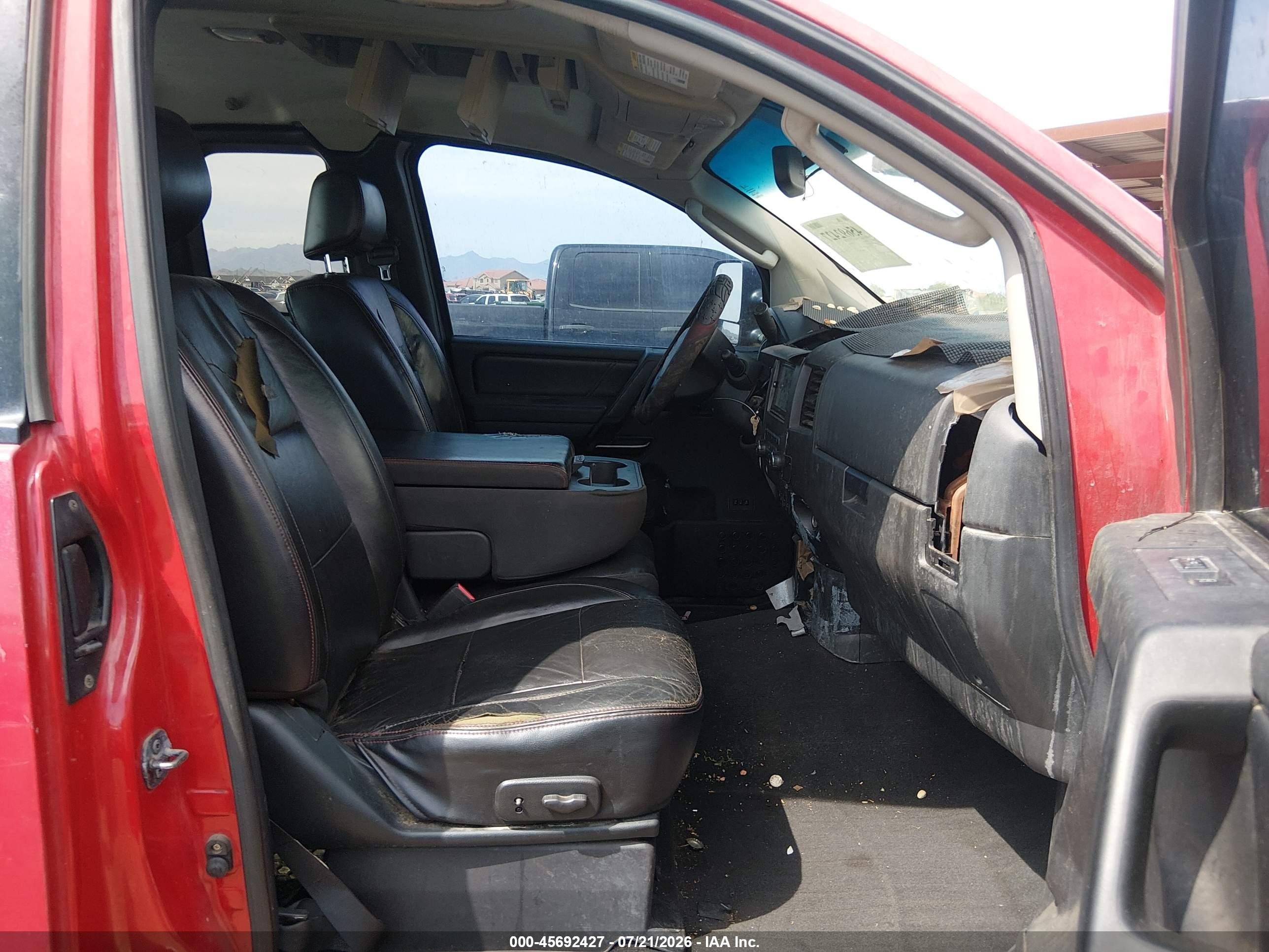 2008 Nissan Titan Le/pro-4x/se Red vin: 1N6BA06C48N347494