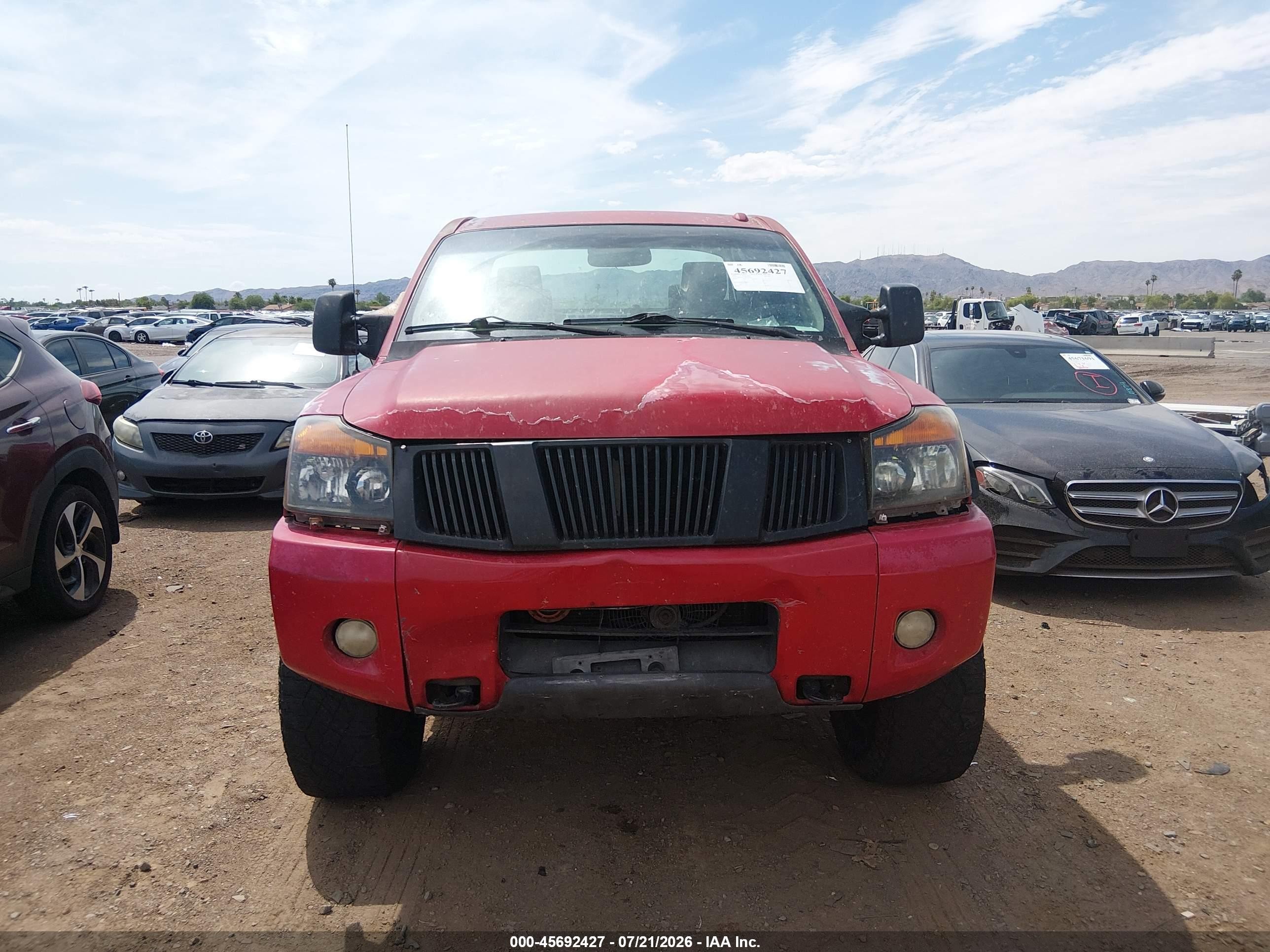 2008 Nissan Titan Le/pro-4x/se Red vin: 1N6BA06C48N347494