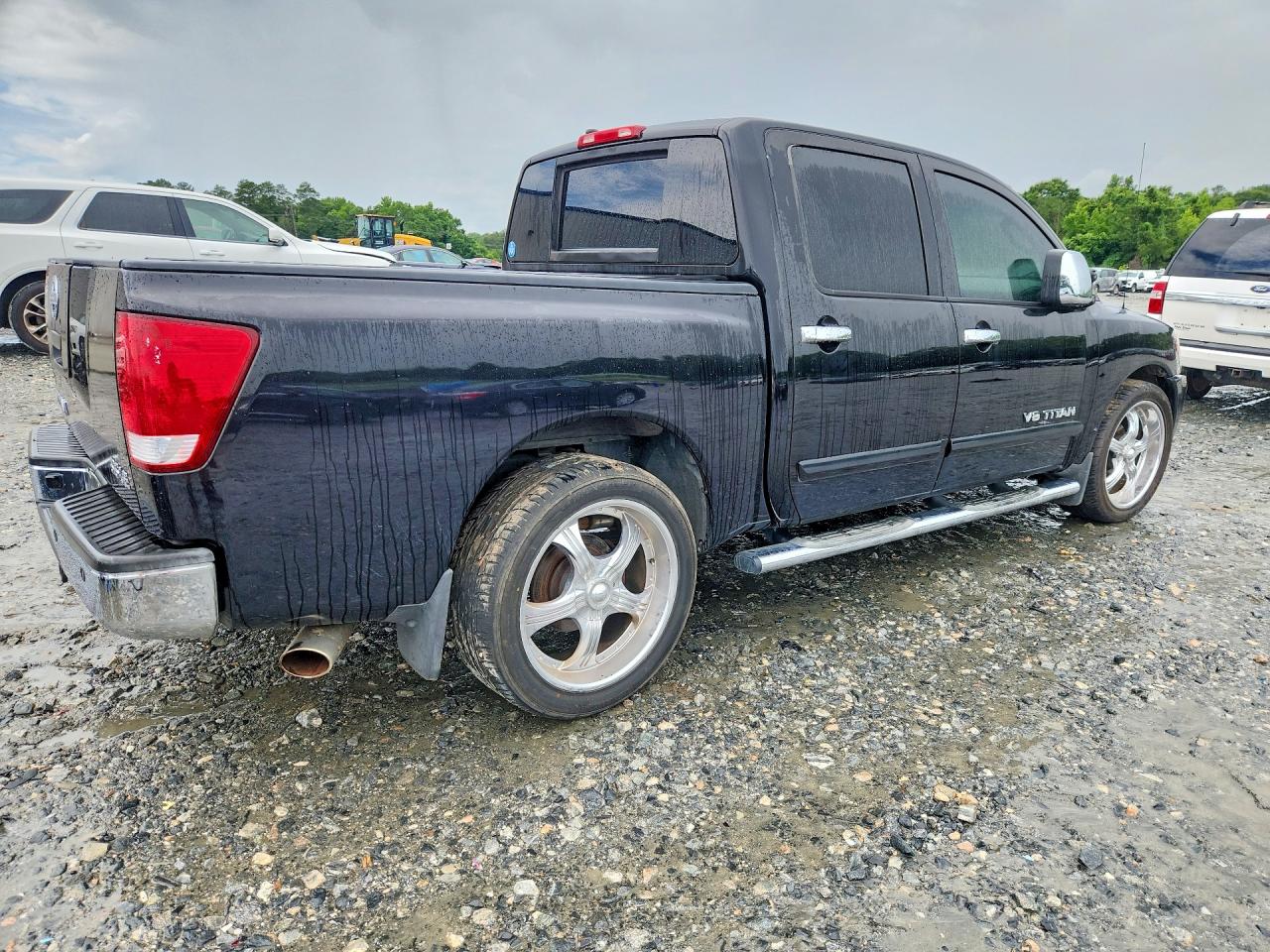 2007 Nissan Titan Xe/se/le Черный vin: 1N6BA07A17N216843
