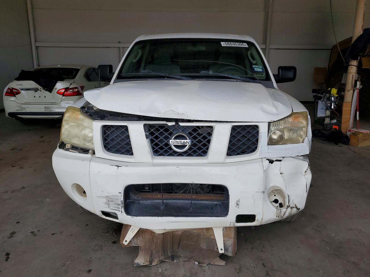 2007 Nissan Titan Xe Ffv White vin: 1N6BA07A27N214440