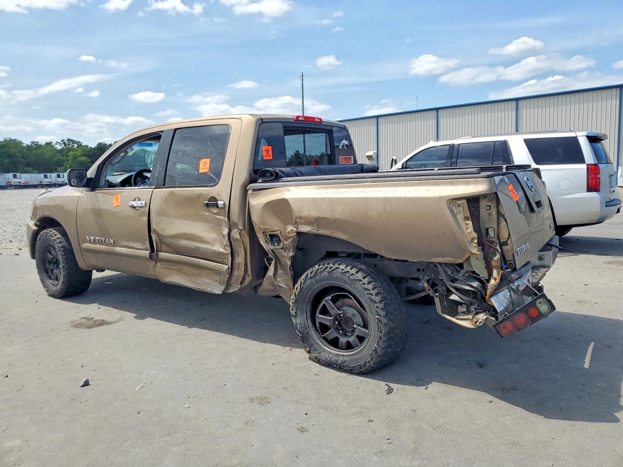 2005 Nissan Titan Xe Tan vin: 1N6BA07A65N536463