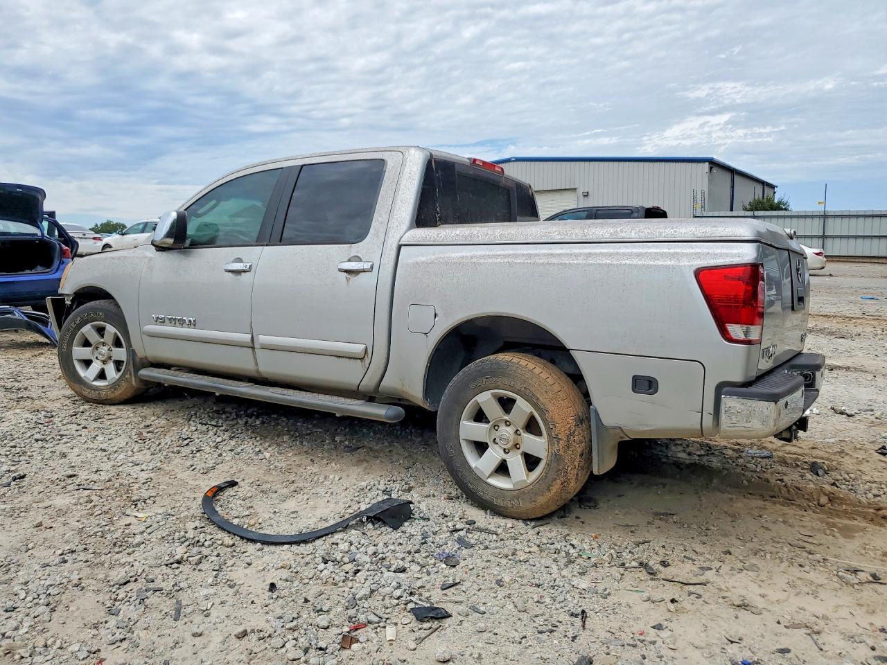 2005 Nissan Titan Xe Серебряный vin: 1N6BA07A75N544748