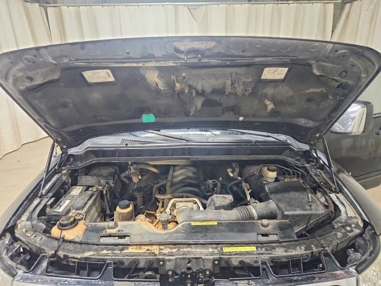 2005 Nissan Titan Xe/se/le Черный vin: 1N6BA07B55N538049