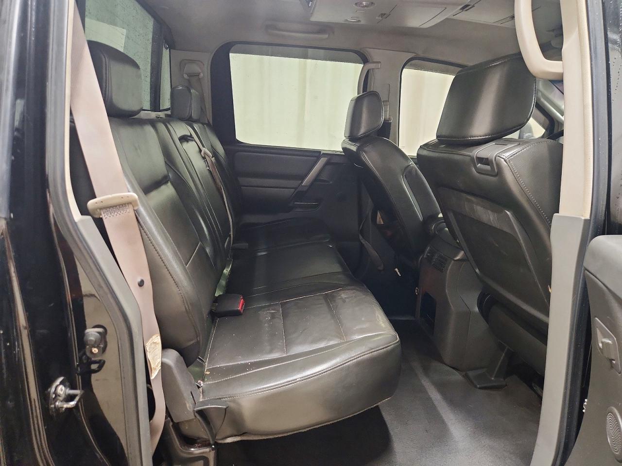 2005 Nissan Titan Xe/se/le Черный vin: 1N6BA07B55N538049
