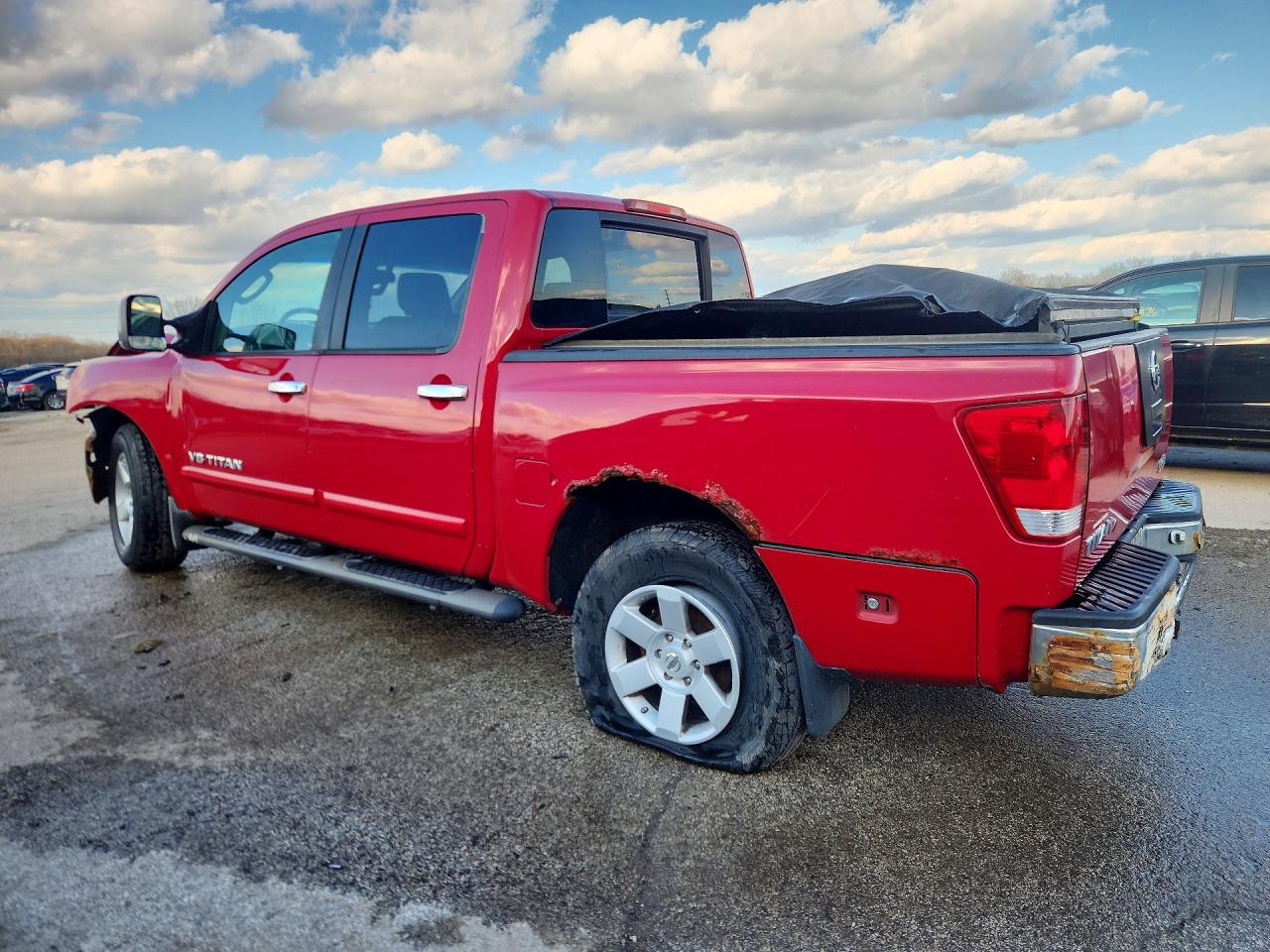 2005 Nissan Titan Xe/se/le Red vin: 1N6BA07B55N573450