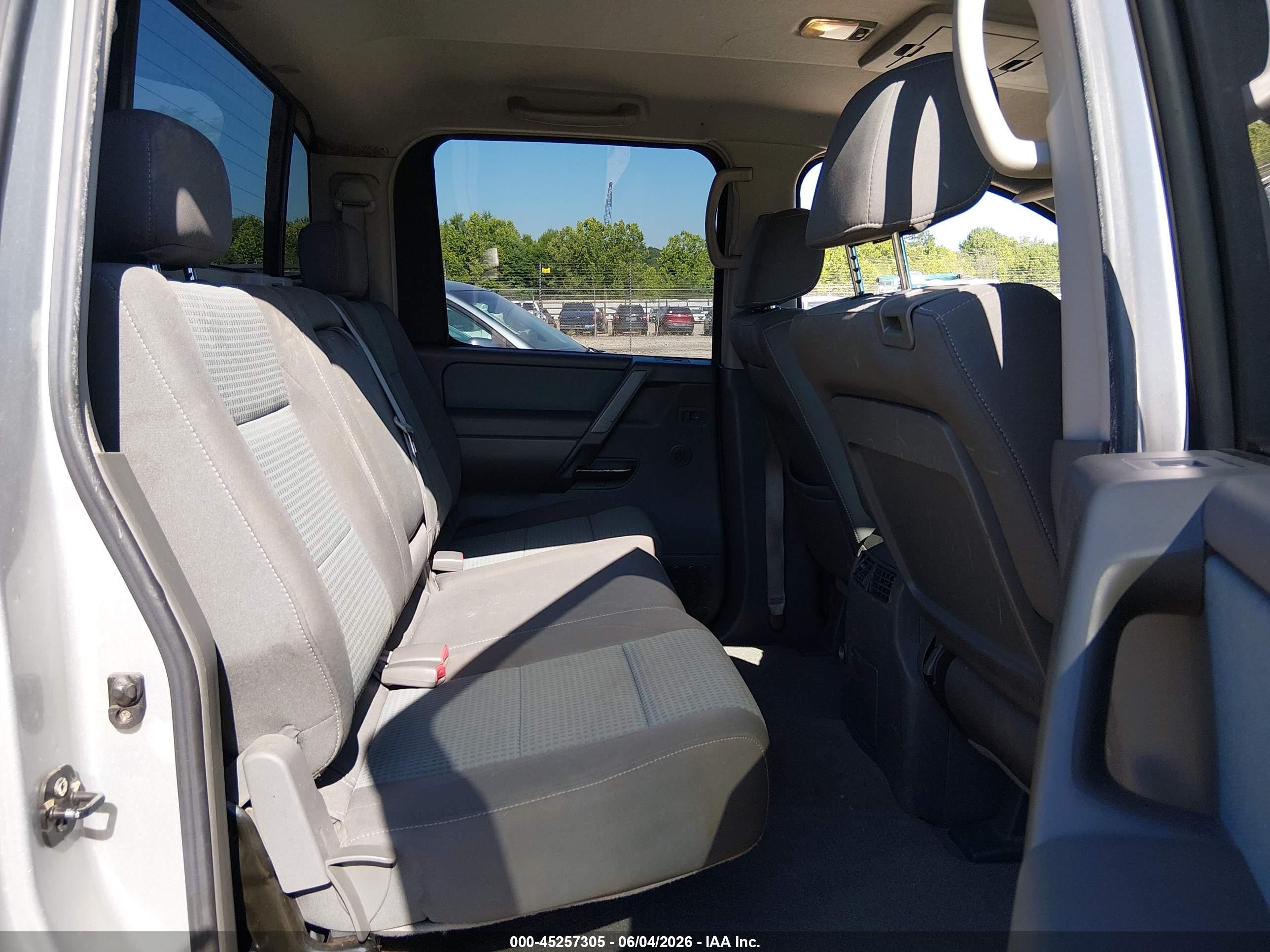 2005 Nissan Titan Se Silver vin: 1N6BA07B85N559736