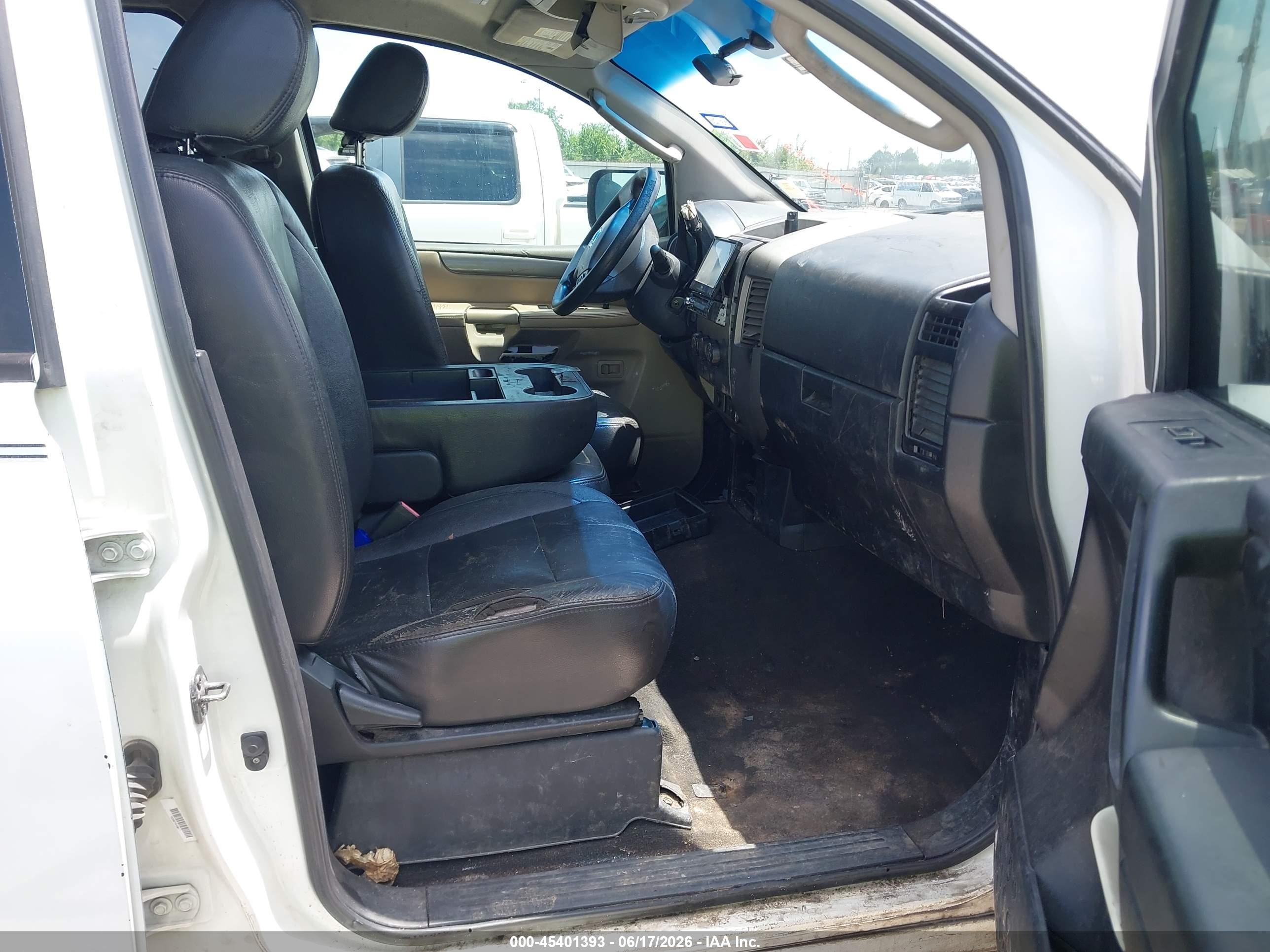 2008 Nissan Titan Le/se/xe White vin: 1N6BA07D18N346505