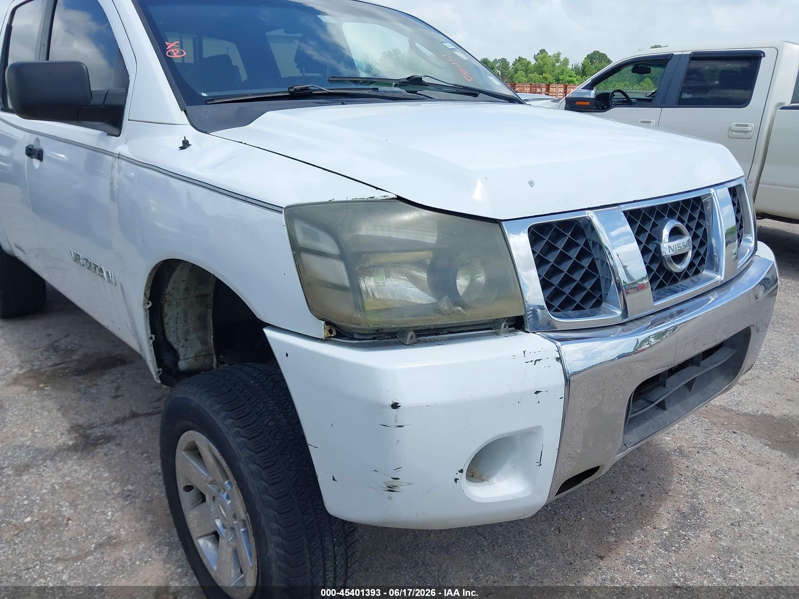 2008 Nissan Titan Le/se/xe White vin: 1N6BA07D18N346505