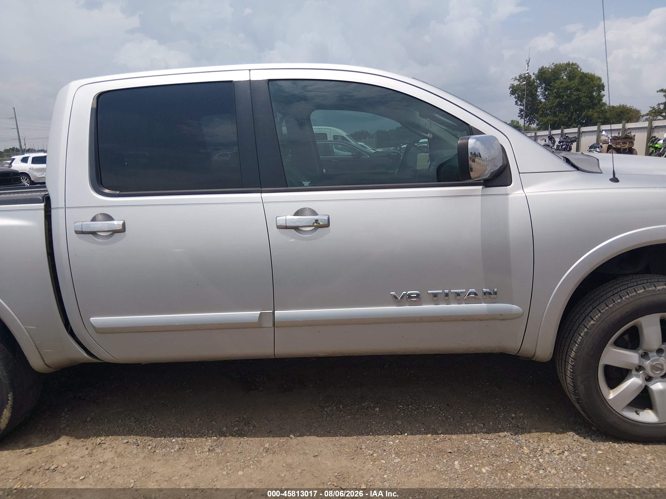 2008 Nissan Titan Le Silver vin: 1N6BA07D28N332001