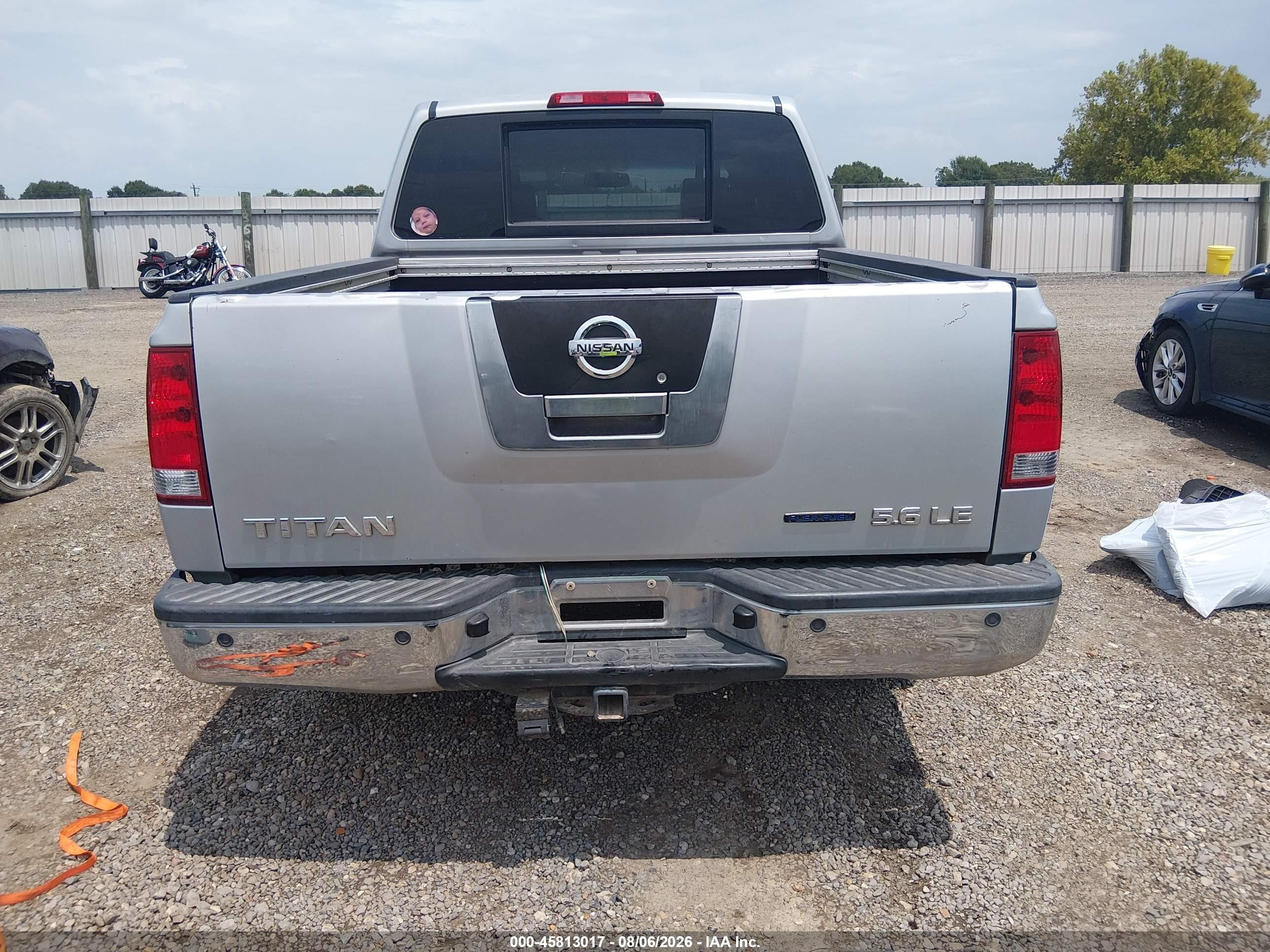 2008 Nissan Titan Le Silver vin: 1N6BA07D28N332001