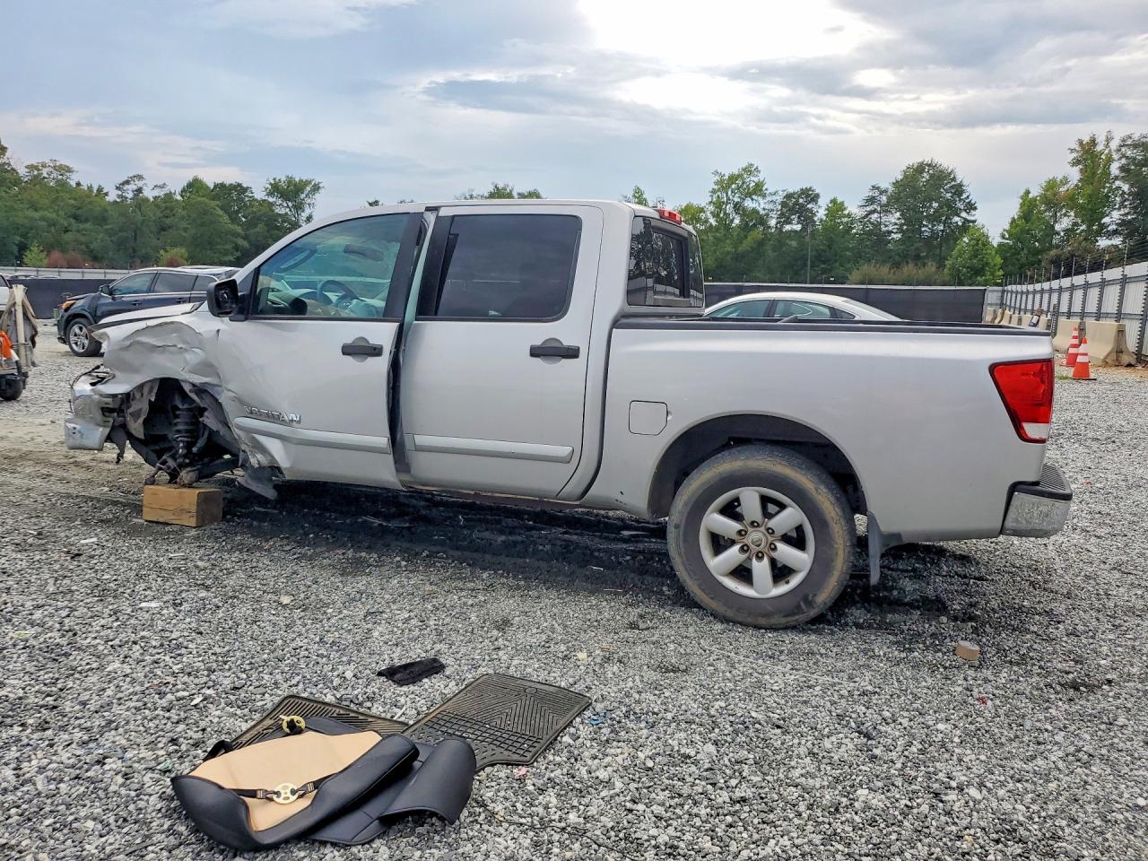 2009 Nissan Titan Xe Ffv Silver vin: 1N6BA07D49N319316
