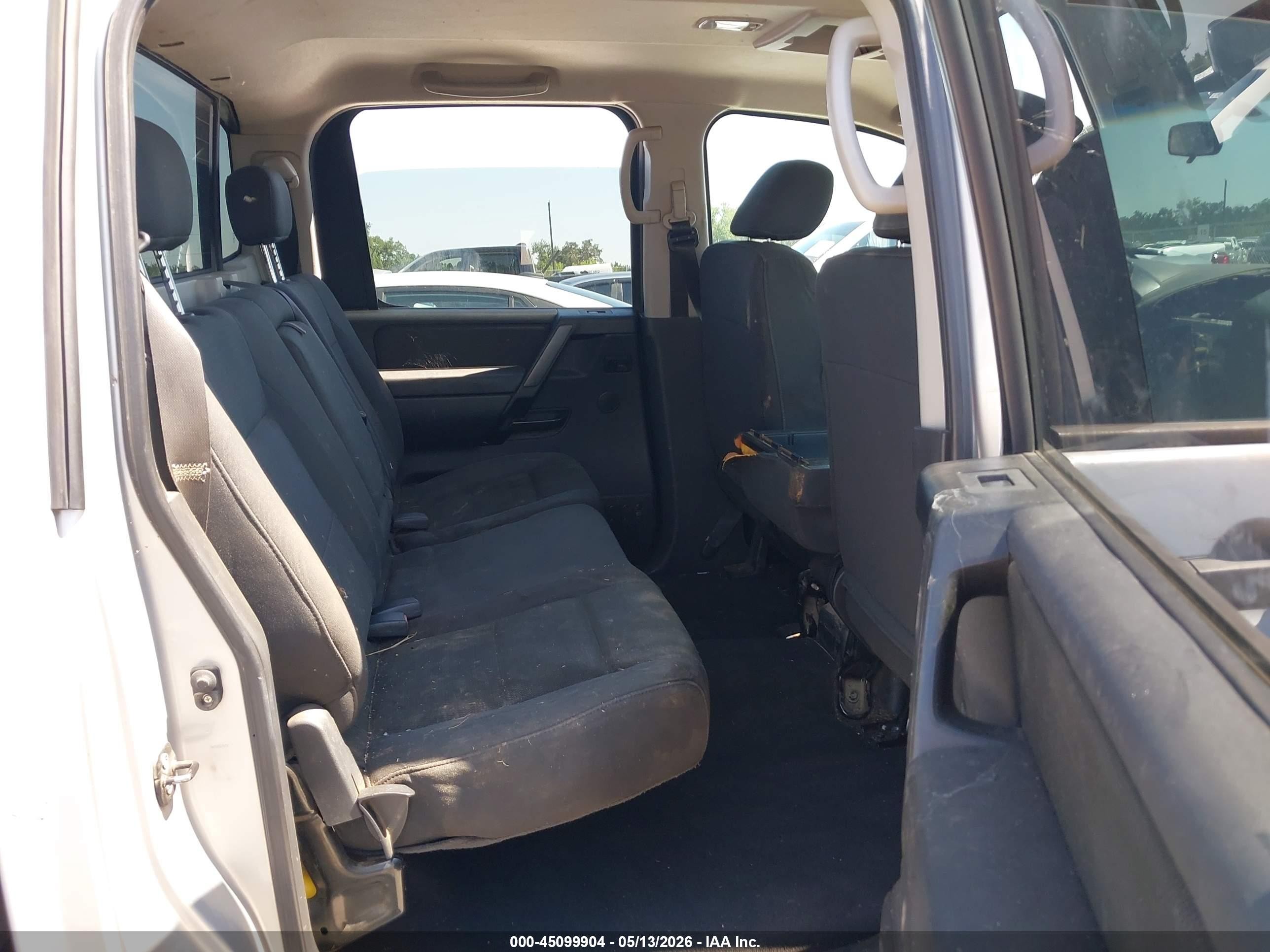 2008 Nissan Titan Xe Silver vin: 1N6BA07G88N312233