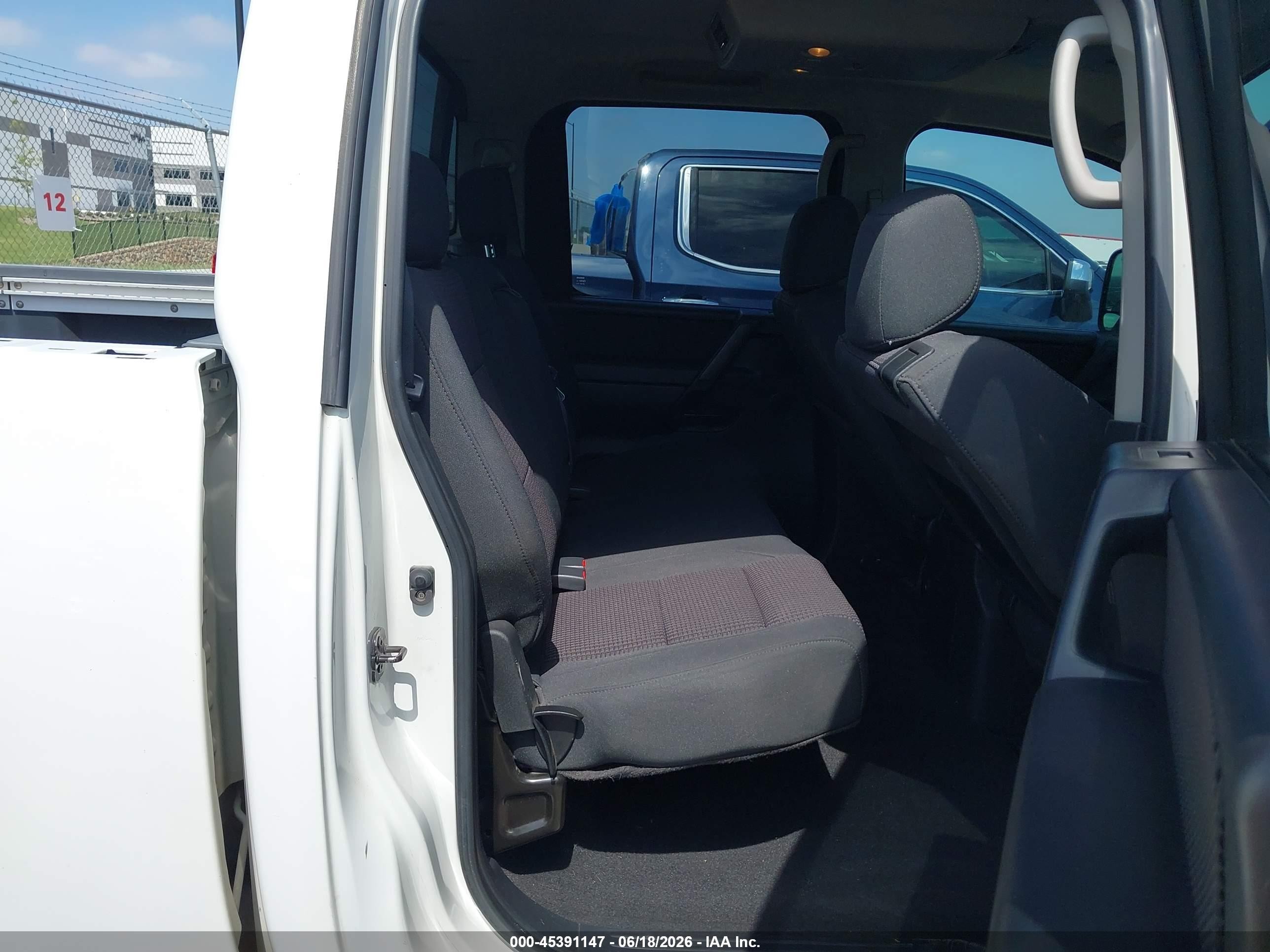 2008 Nissan Titan Se White vin: 1N6BA07G88N320221