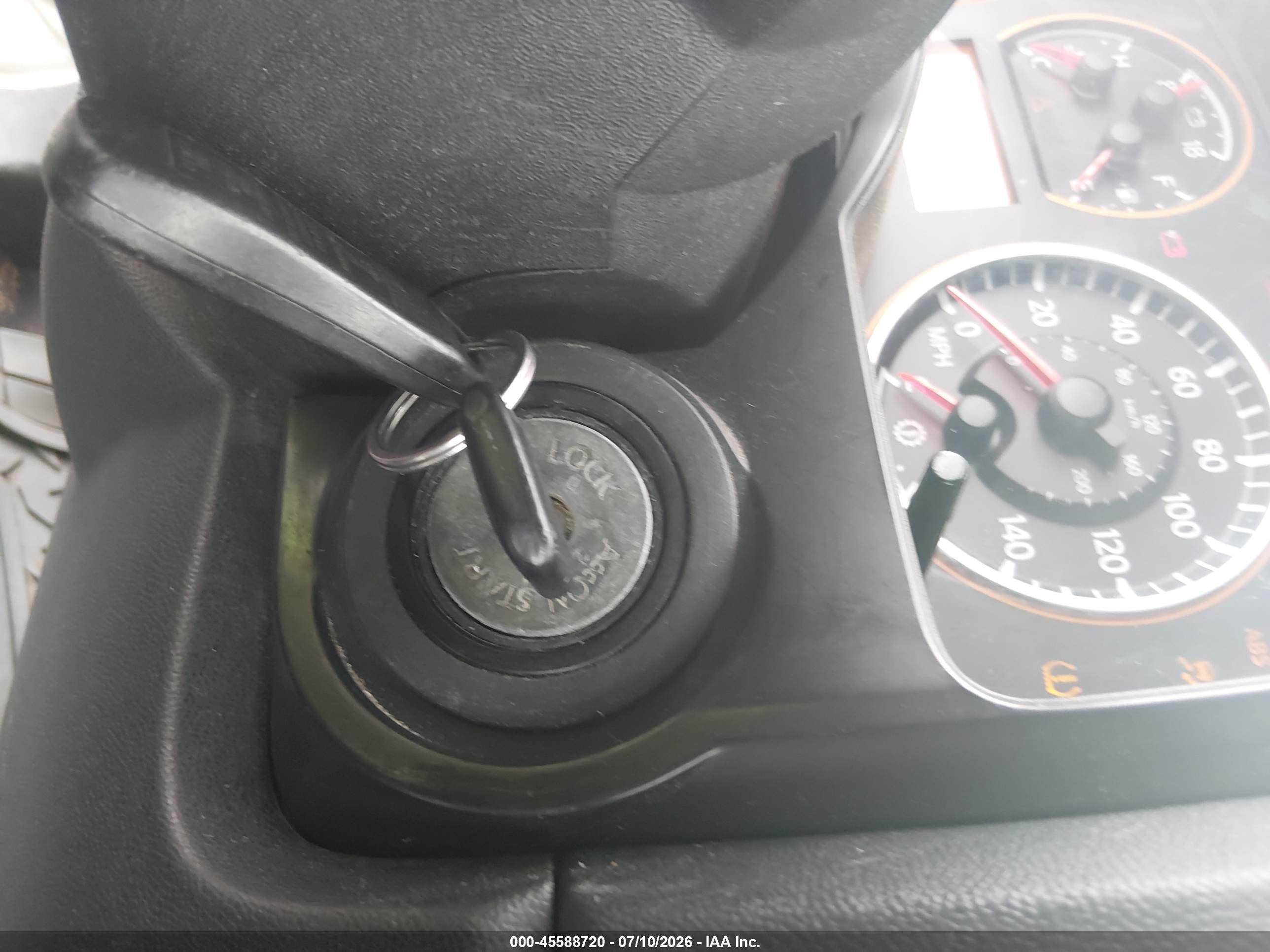 2015 Nissan Titan Sv White vin: 1N6BA0CA6FN505236