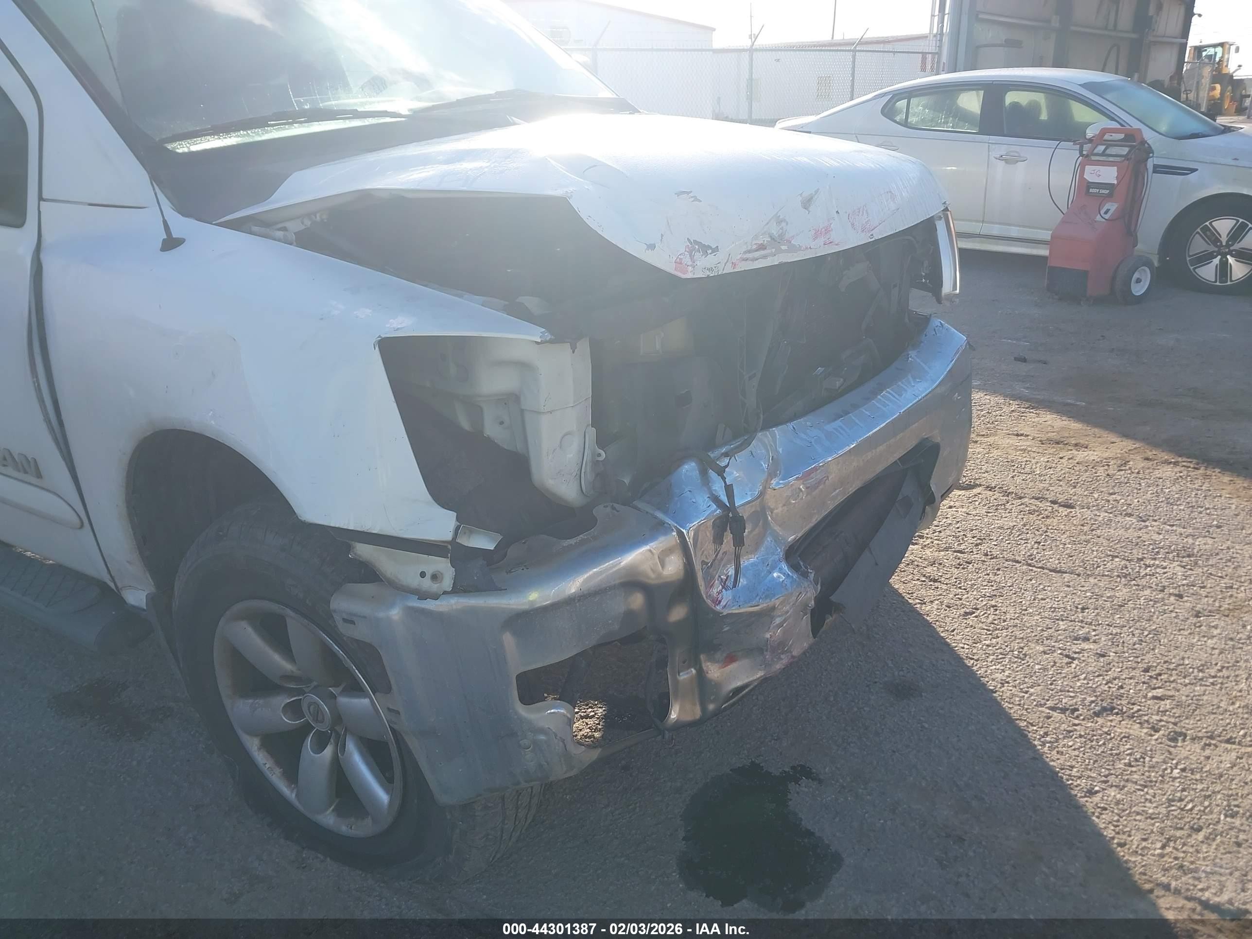 2014 Nissan Titan Sv White vin: 1N6BA0CA7EN504630