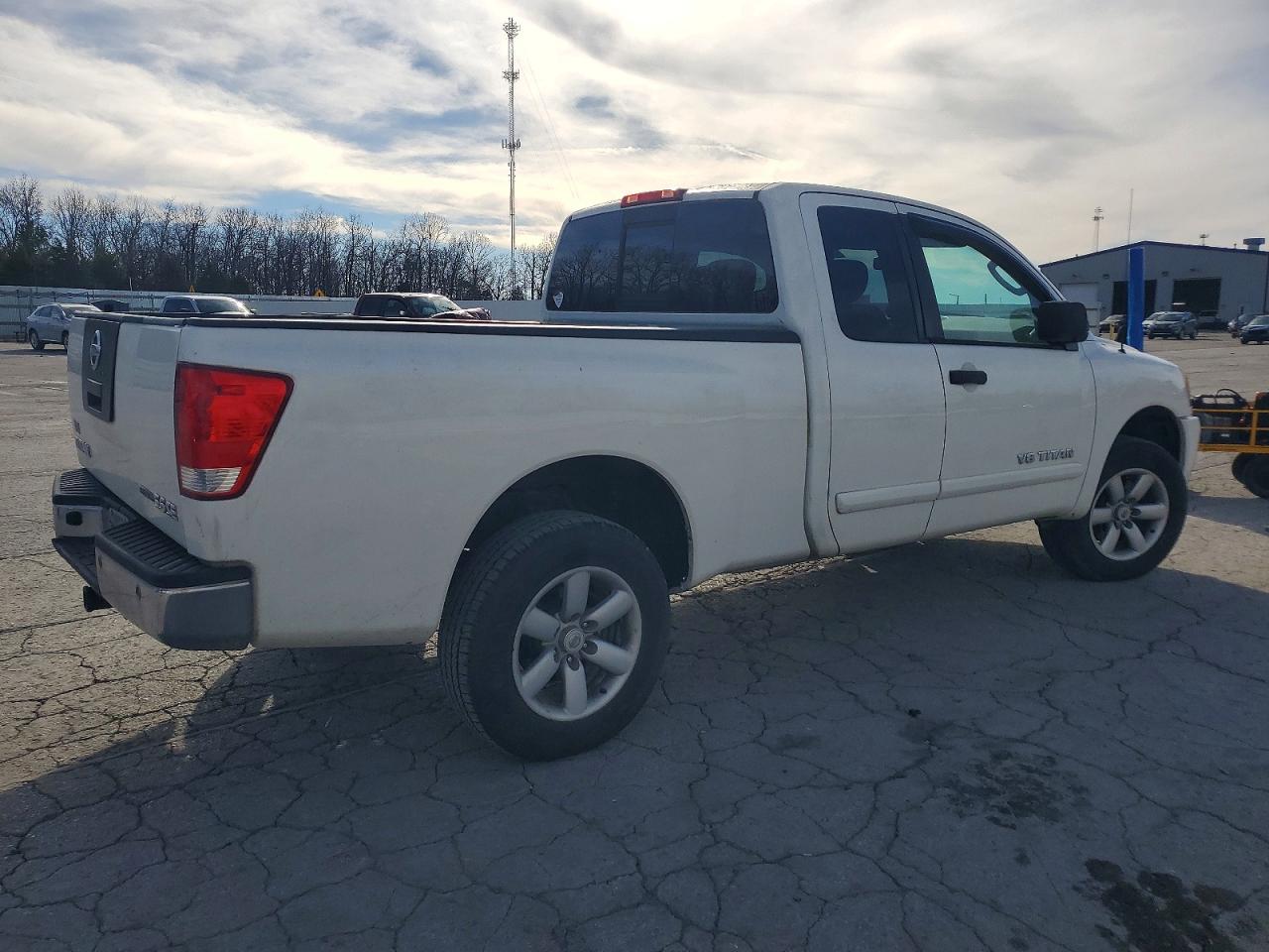2010 Nissan Titan Xe White vin: 1N6BA0CC6AN312434