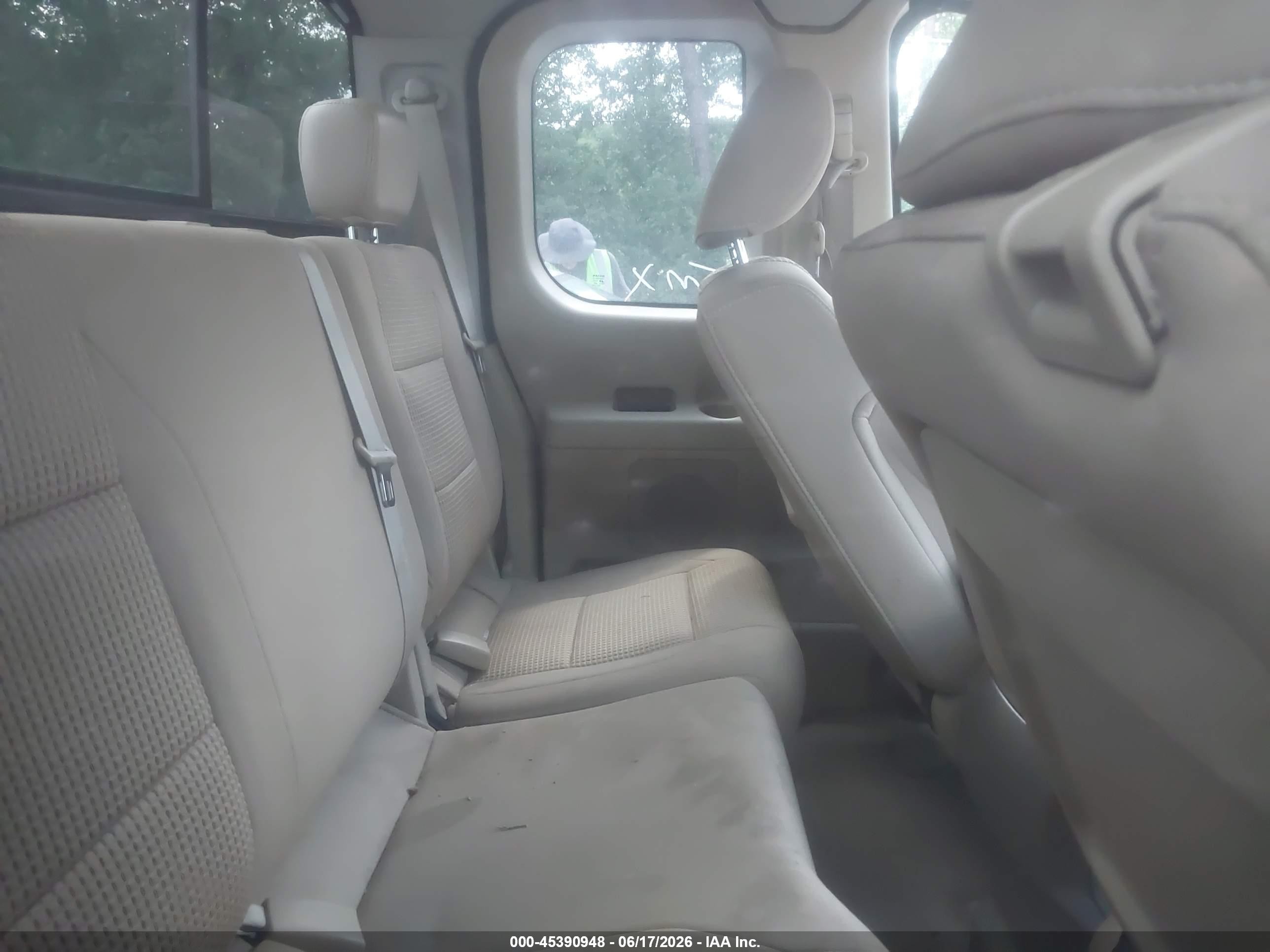 2012 Nissan Titan Sv Red vin: 1N6BA0CC7CN304037