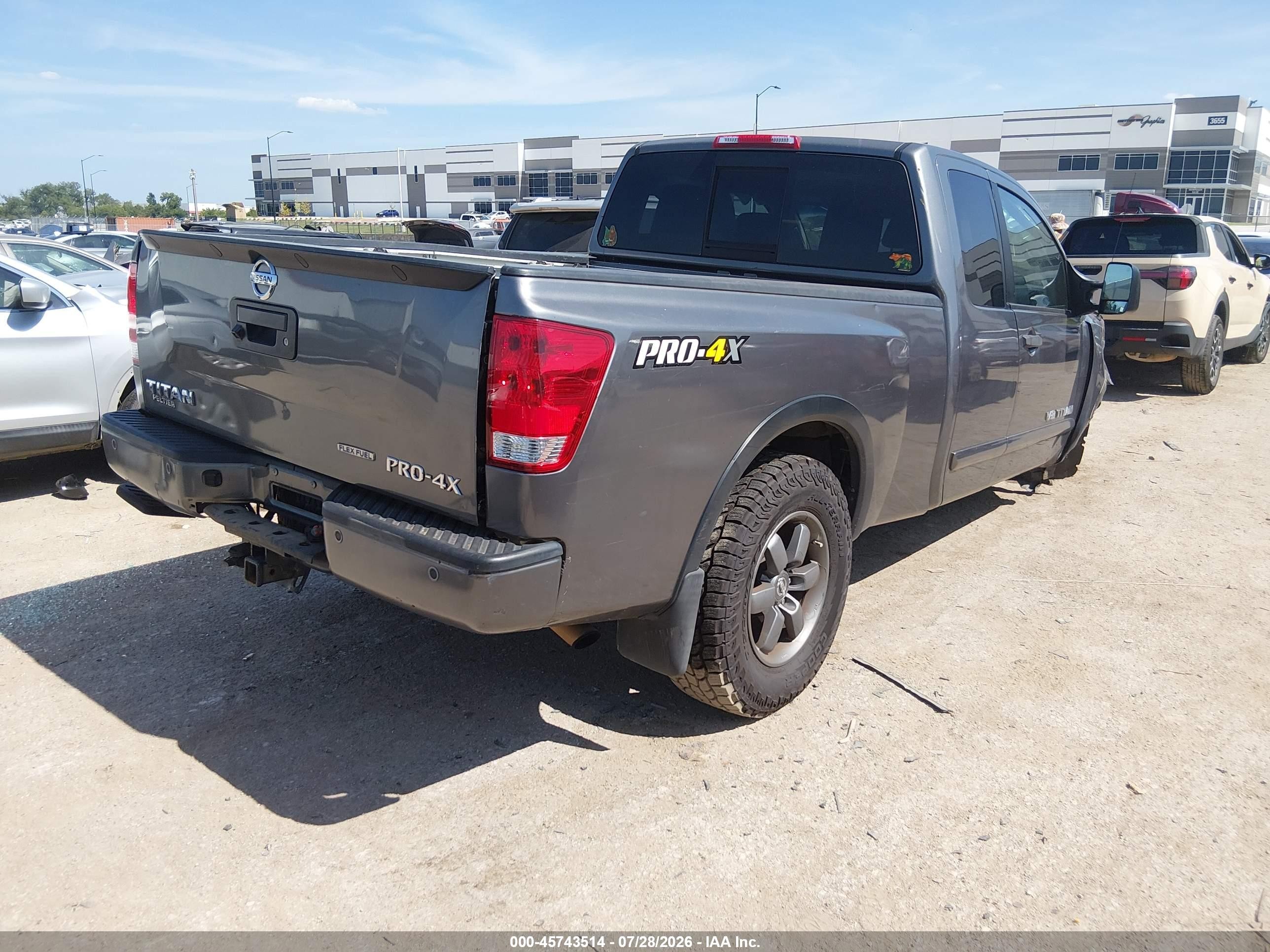 2015 Nissan Titan Pro-4x/s/sv Gray vin: 1N6BA0CC7FN501908