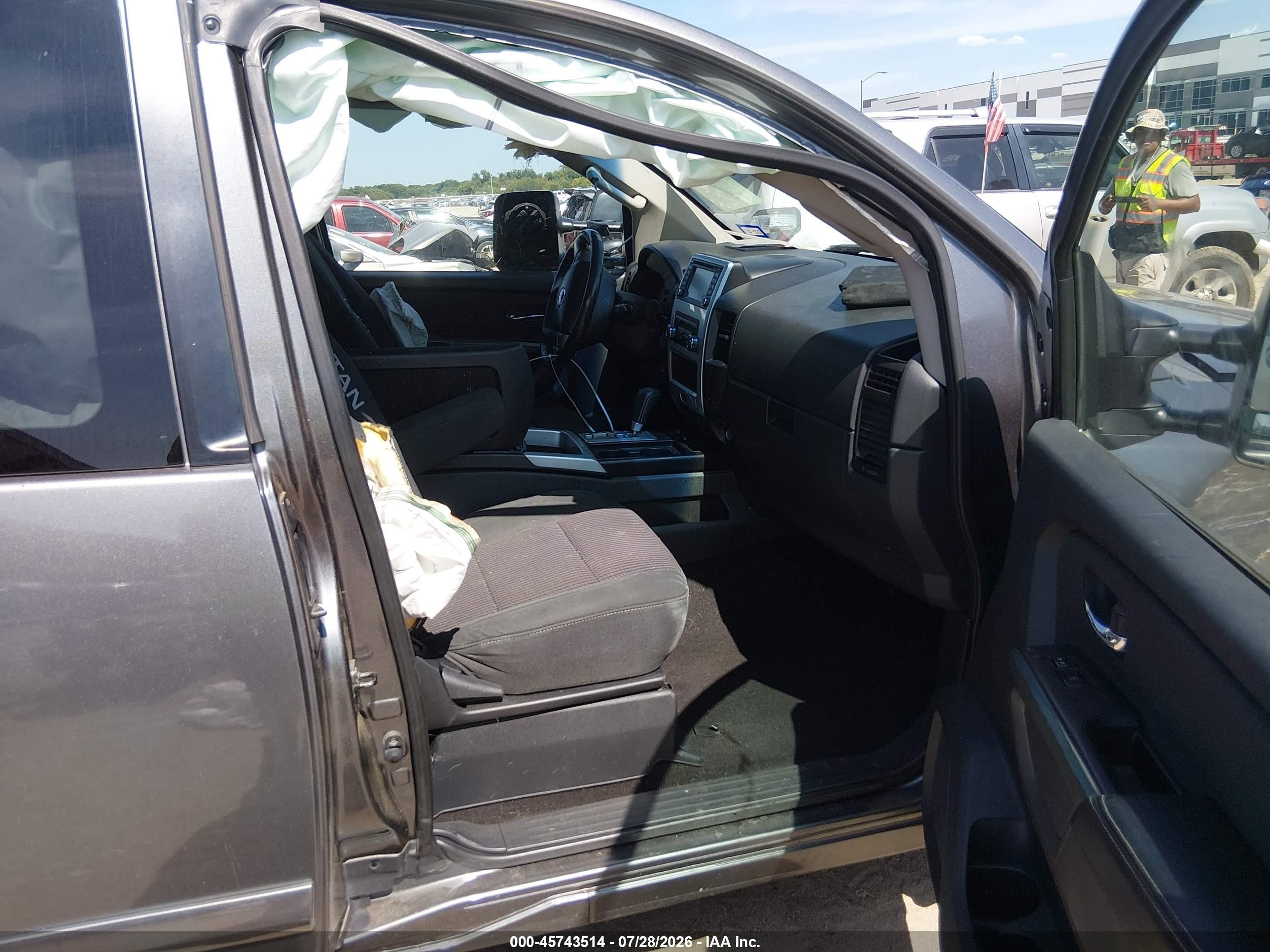 2015 Nissan Titan Pro-4x/s/sv Gray vin: 1N6BA0CC7FN501908