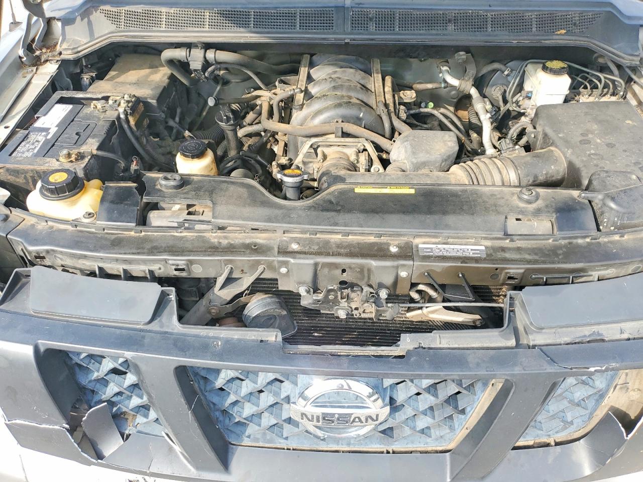 2010 Nissan Titan Xe Silver vin: 1N6BA0CH1AN300025