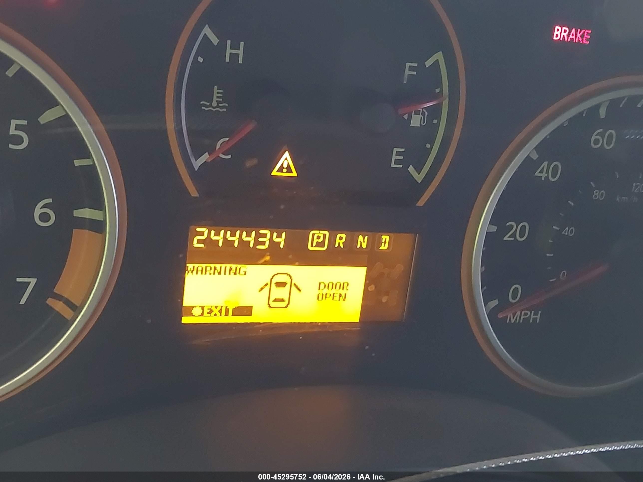2010 Nissan Titan Xe Silver vin: 1N6BA0CH4AN322133