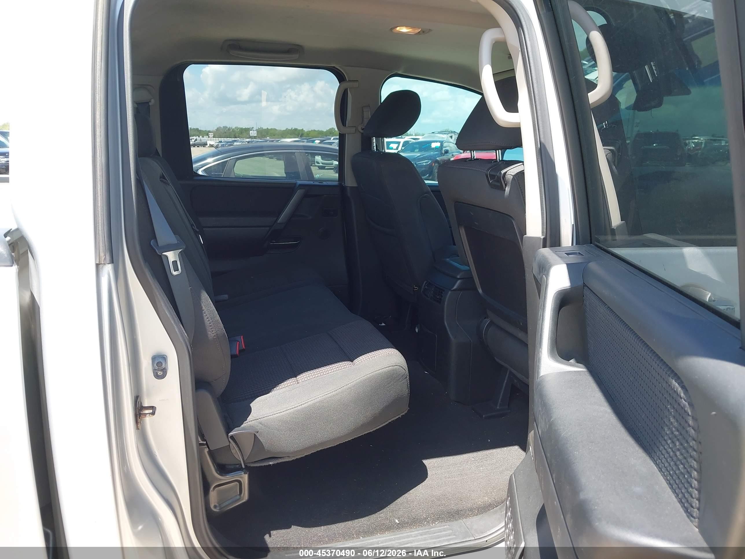 2011 Nissan Titan Sv Silver vin: 1N6BA0EC0BN311861