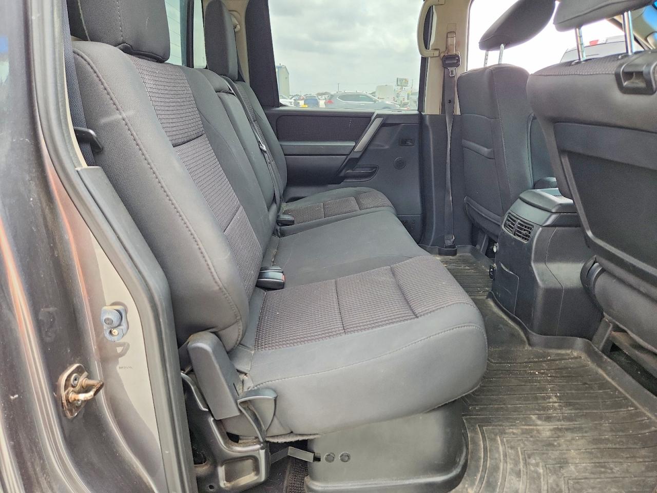 2014 Nissan Titan Sv Gray vin: 1N6BA0EC0EN513975