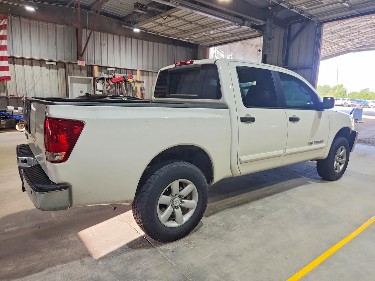 2010 Nissan Titan Se White vin: 1N6BA0EC1AN321457