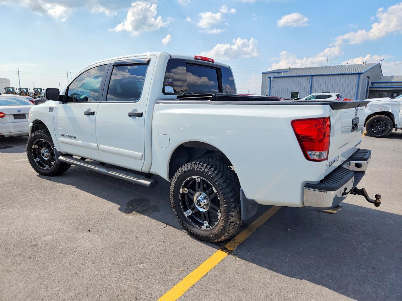 2014 Nissan Titan Sv White vin: 1N6BA0EC1EN507442