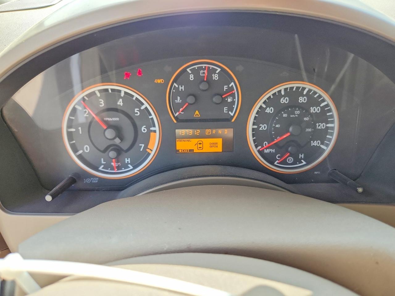 2014 Nissan Titan Sv White vin: 1N6BA0EC1EN507442