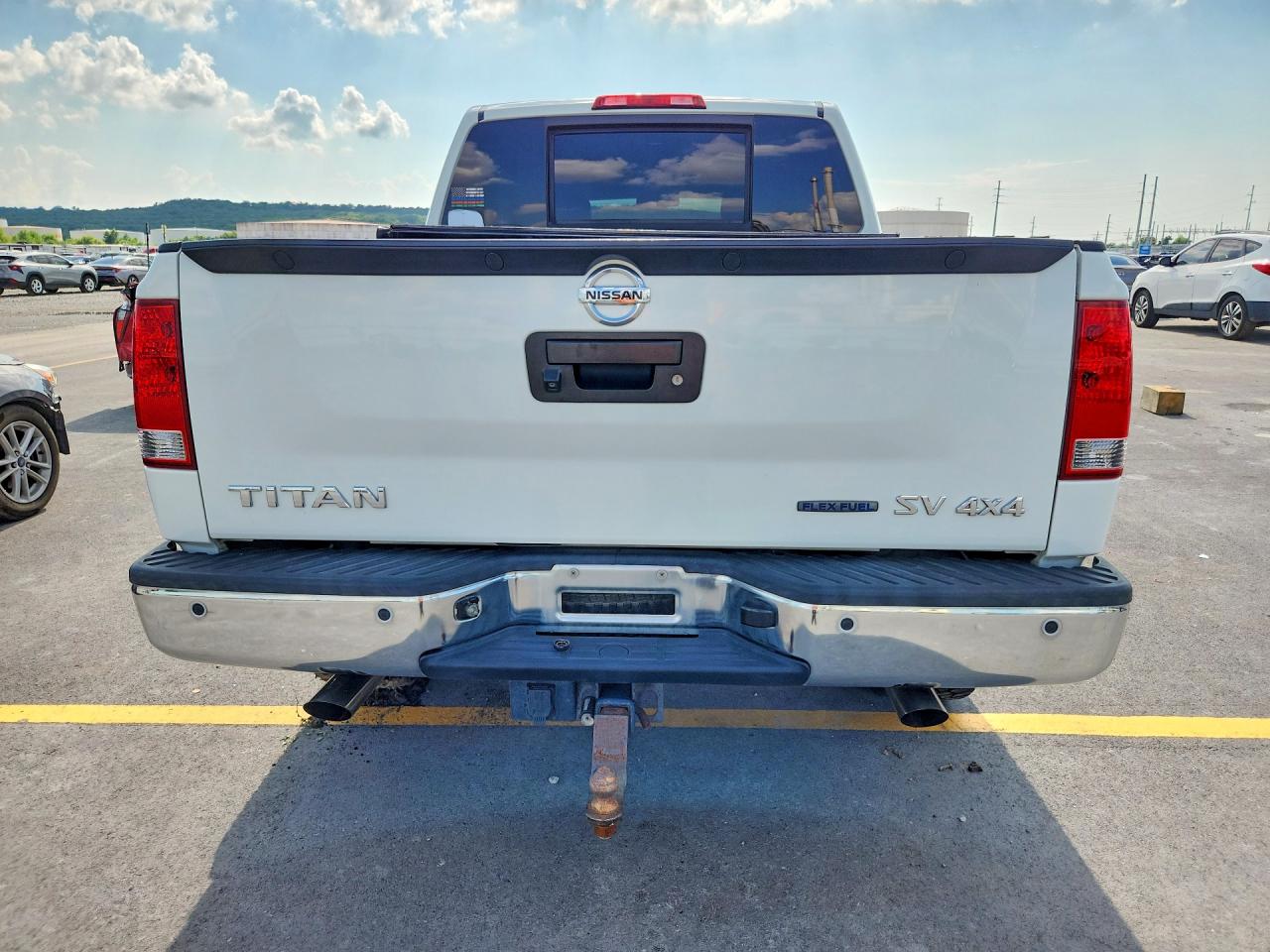 2014 Nissan Titan Sv White vin: 1N6BA0EC1EN507442