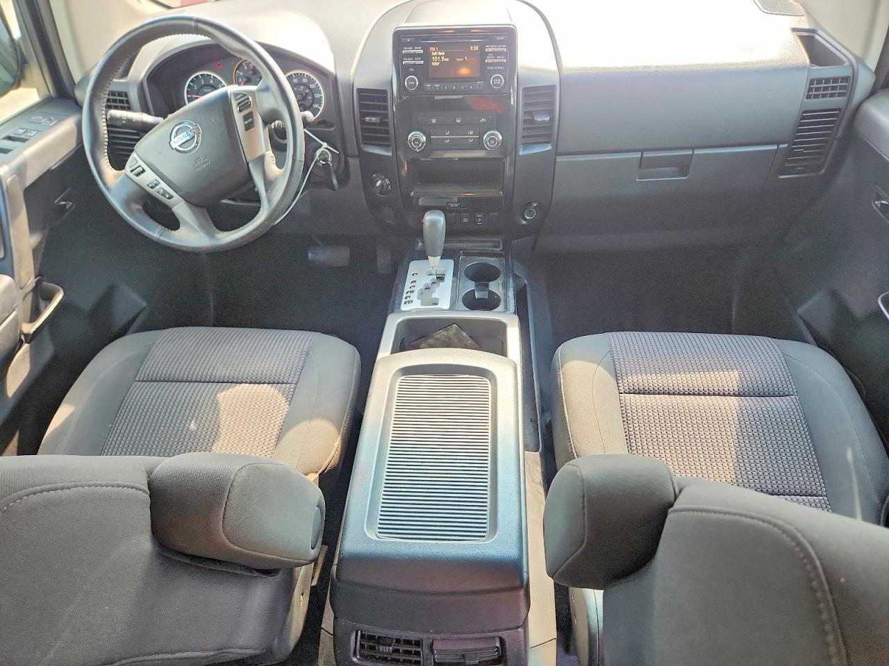 2014 Nissan Titan Sv Красный vin: 1N6BA0EC1EN509921