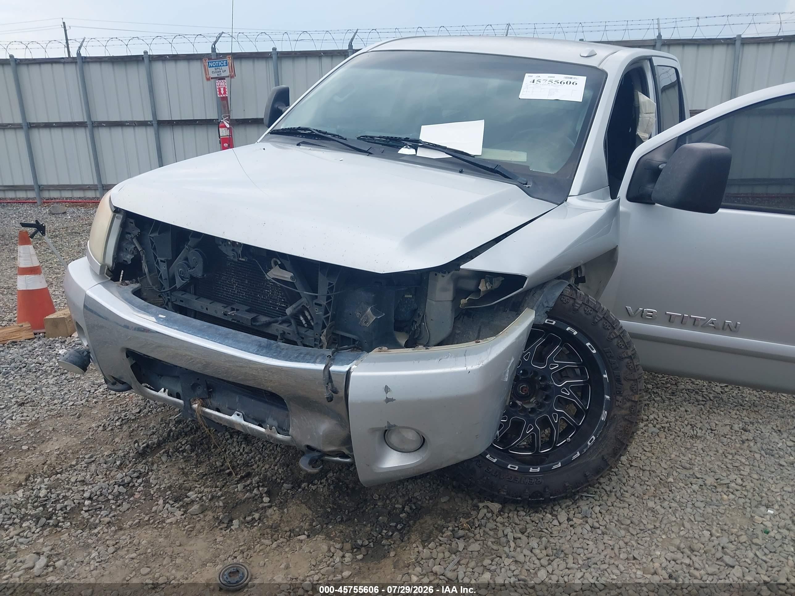 2014 Nissan Titan Sv Silver vin: 1N6BA0EC3EN509385
