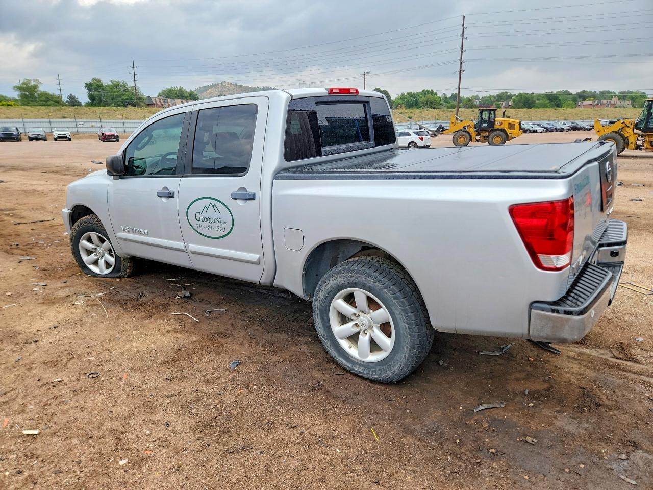 2011 Nissan Titan Tan vin: 1N6BA0EC5BN310012