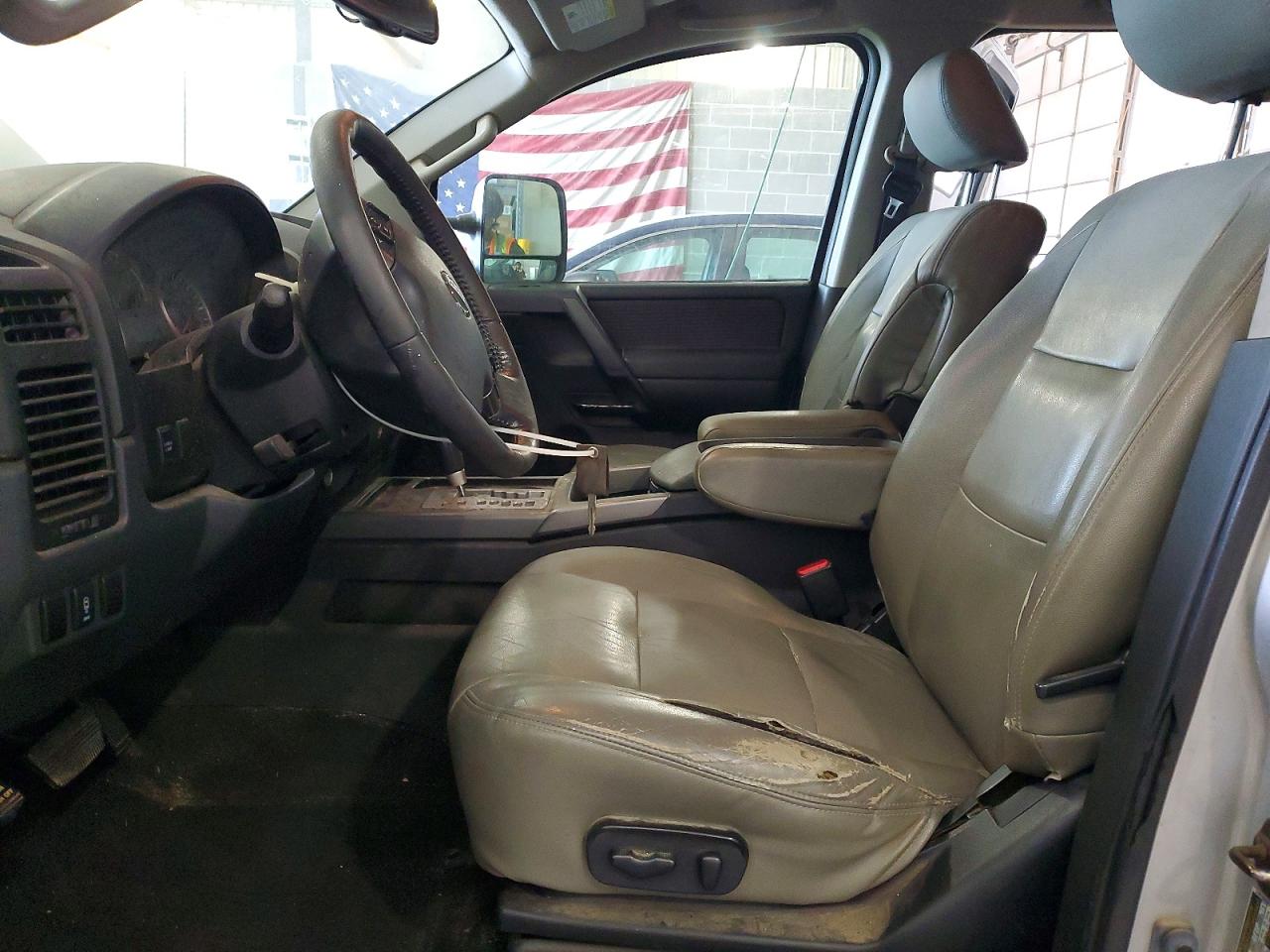 2012 Nissan Titan Sv Серебряный vin: 1N6BA0EC5CN303997
