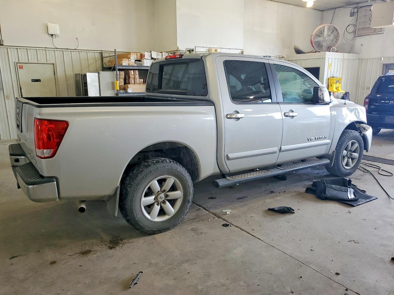 2012 Nissan Titan Sv Серебряный vin: 1N6BA0EC5CN303997