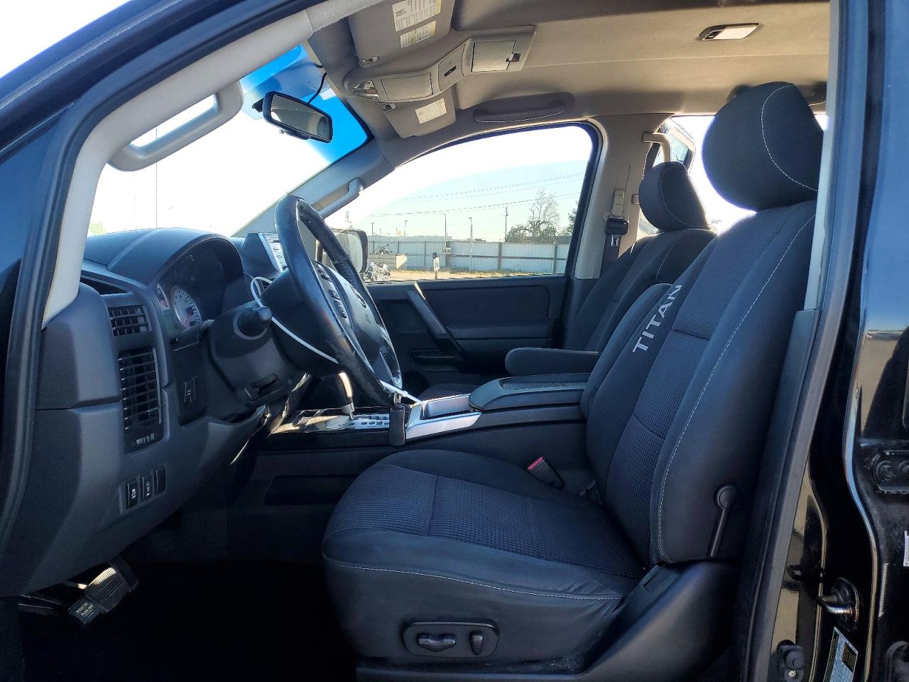 2014 Nissan Titan Pro-4x Black vin: 1N6BA0EC7EN511205