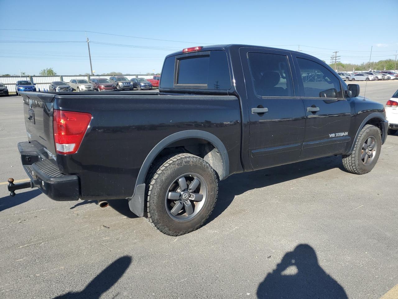 2014 Nissan Titan Pro-4x Black vin: 1N6BA0EC7EN511205 Damage: Right Qtr Panel, Chipped, 2