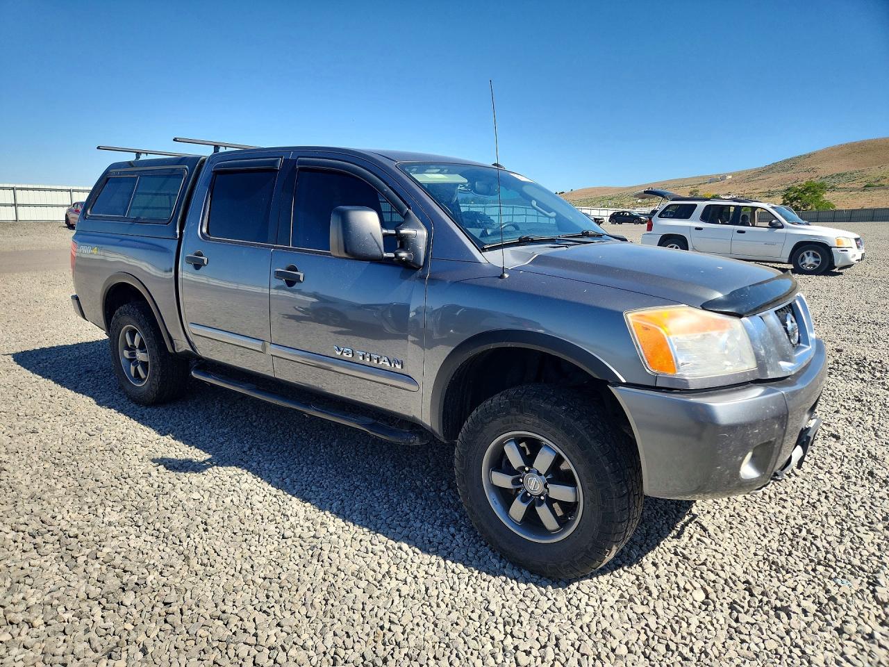 2015 Nissan Titan Pro-4x Gray vin: 1N6BA0EC9FN510090