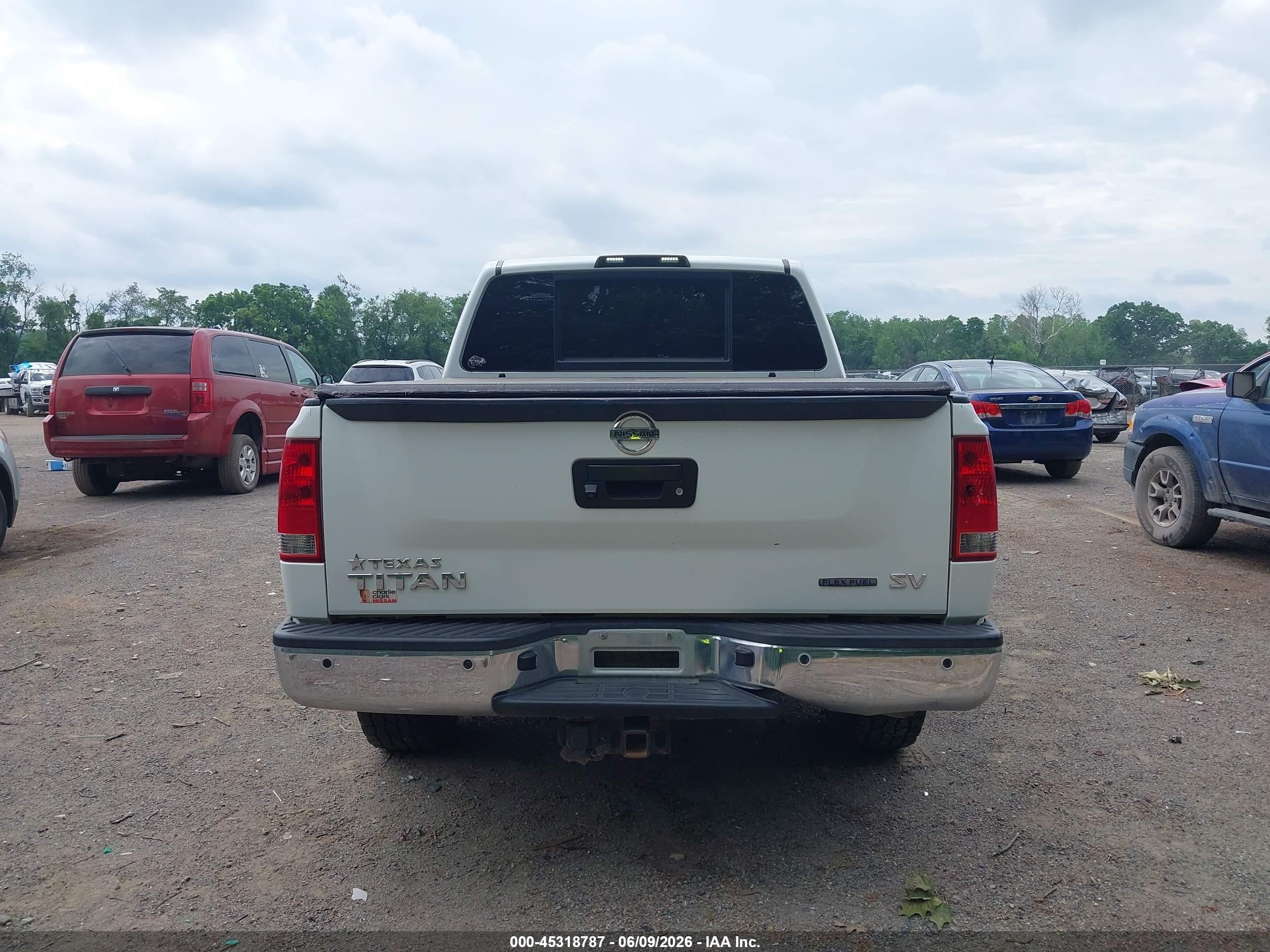 2014 Nissan Titan Sv White vin: 1N6BA0ED0EN510289