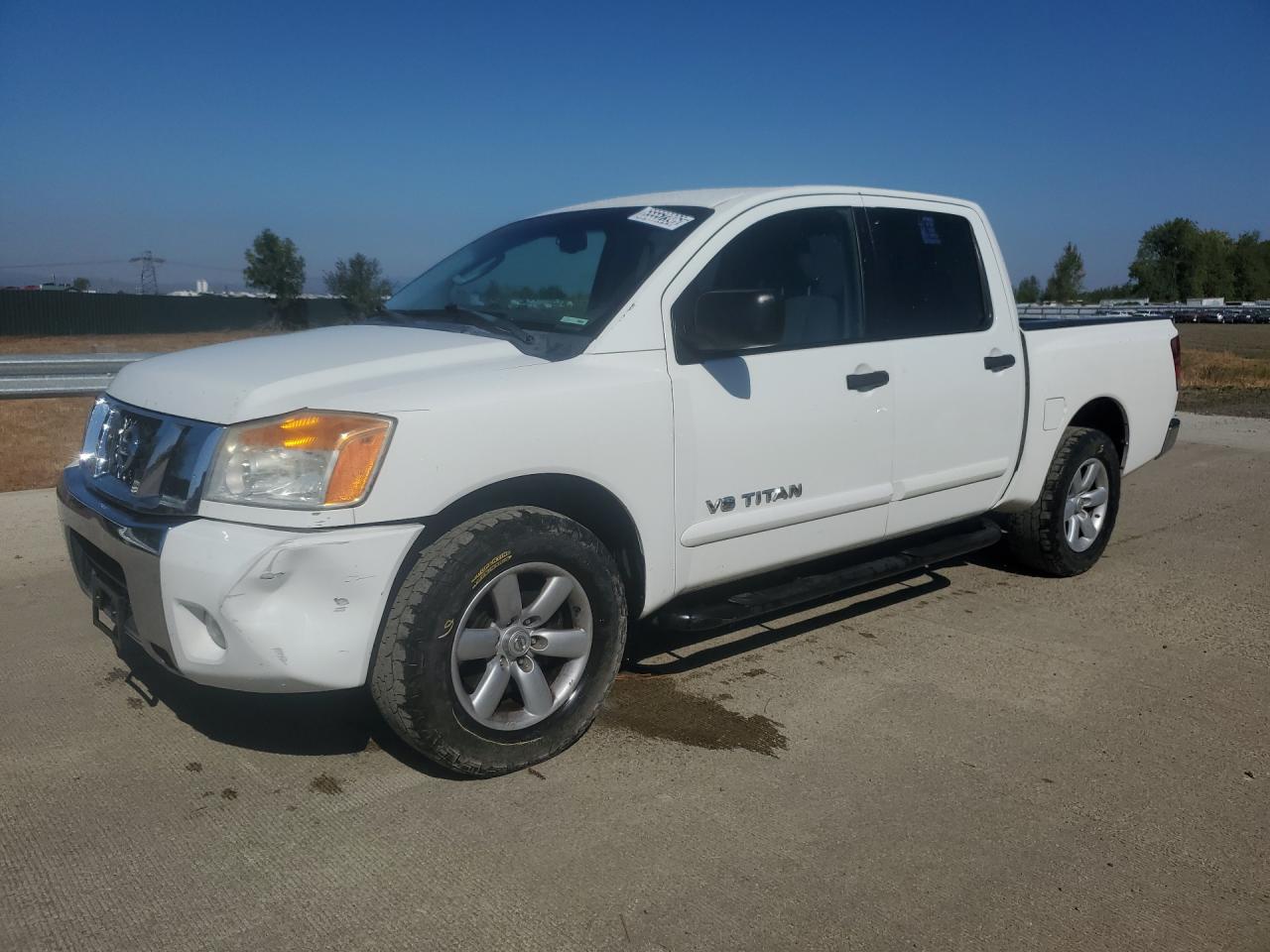 2010 Nissan Titan Se White vin: 1N6BA0ED3AN302532 Damage: Left Front Fender, Multiple Scratches Heavy, 2