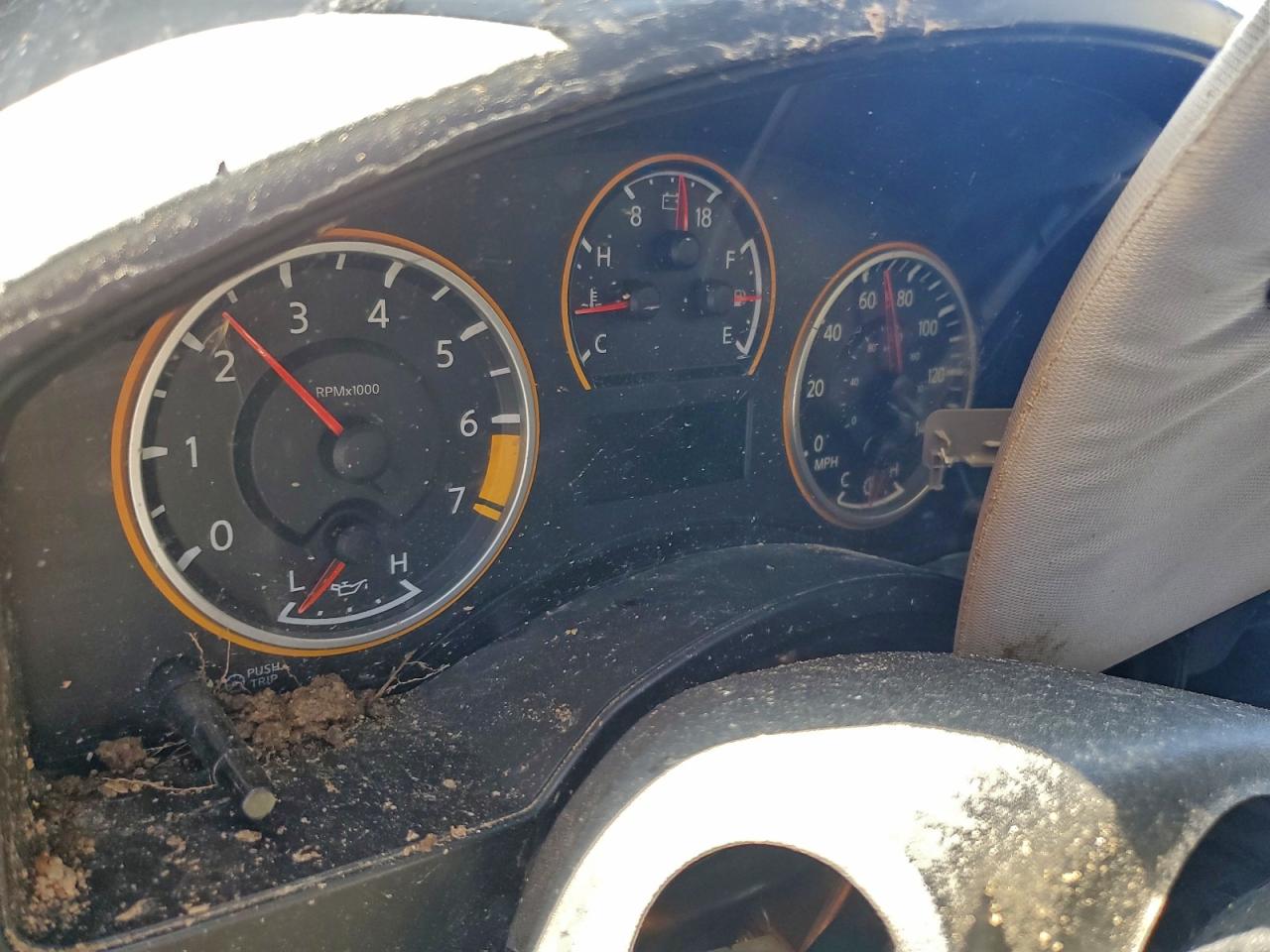 2011 Nissan Titan Silver vin: 1N6BA0ED4BN308664