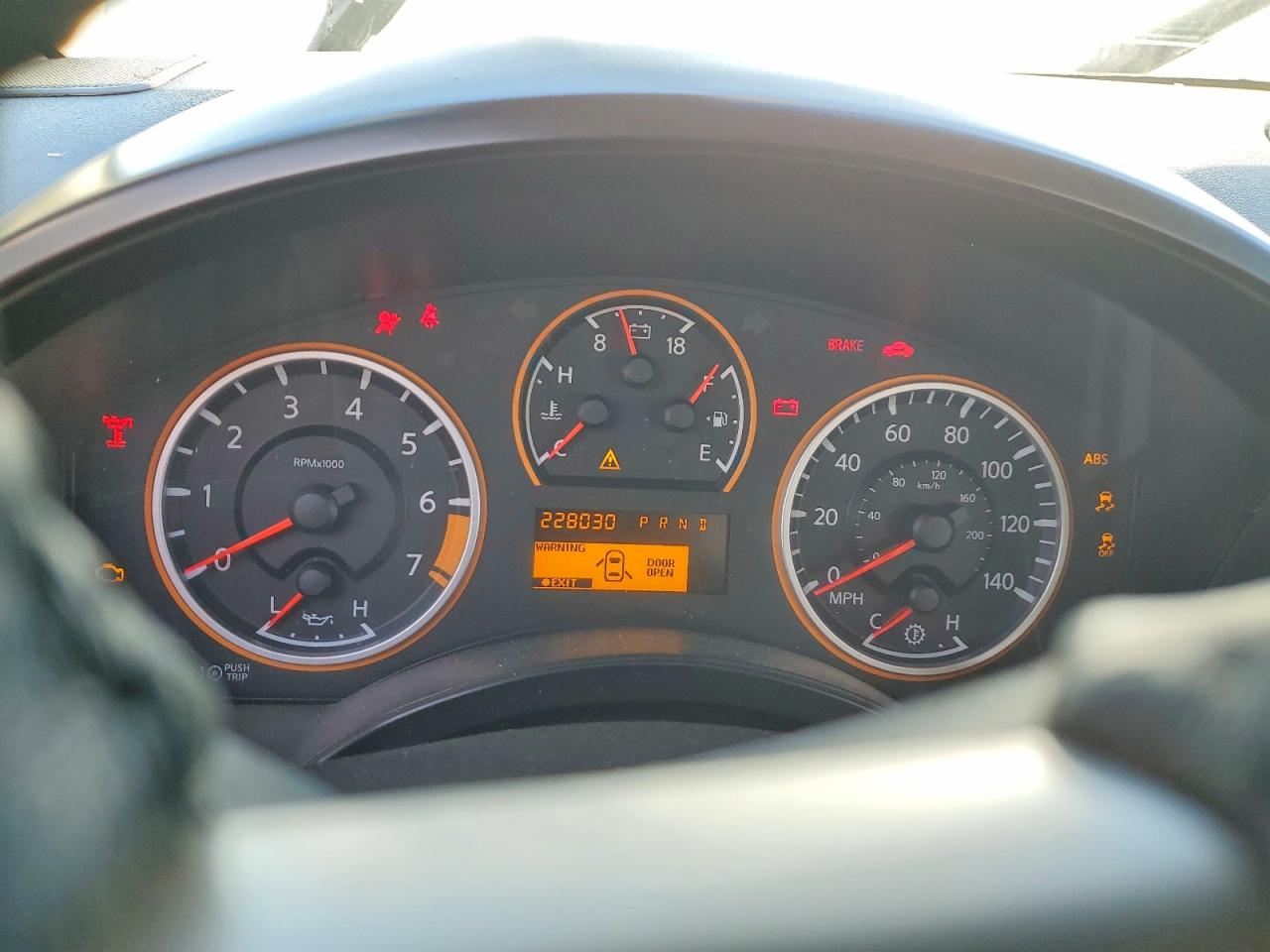 2013 Nissan Titan Sv Silver vin: 1N6BA0ED5DN301726