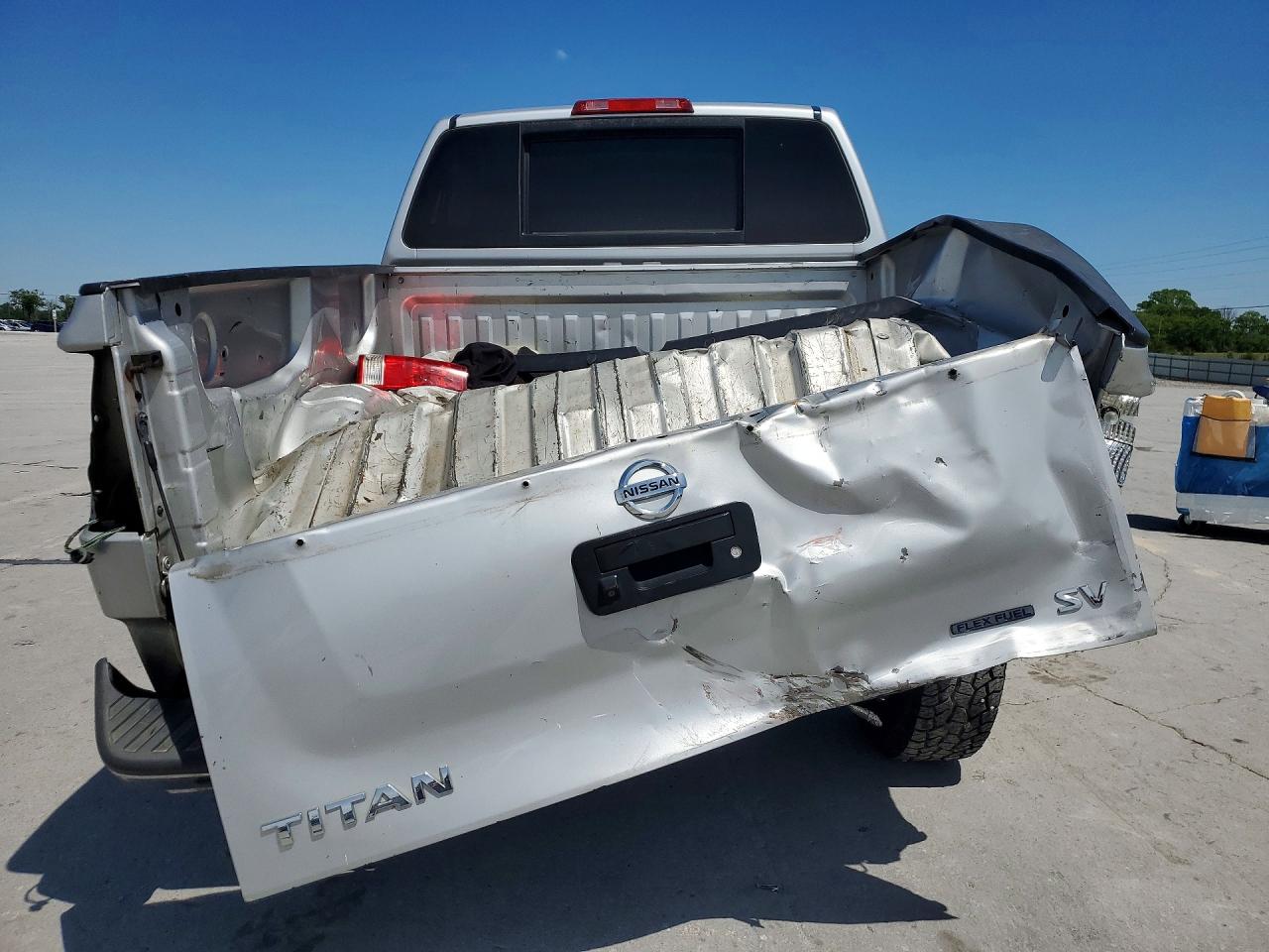 2013 Nissan Titan Sv Silver vin: 1N6BA0ED5DN301726