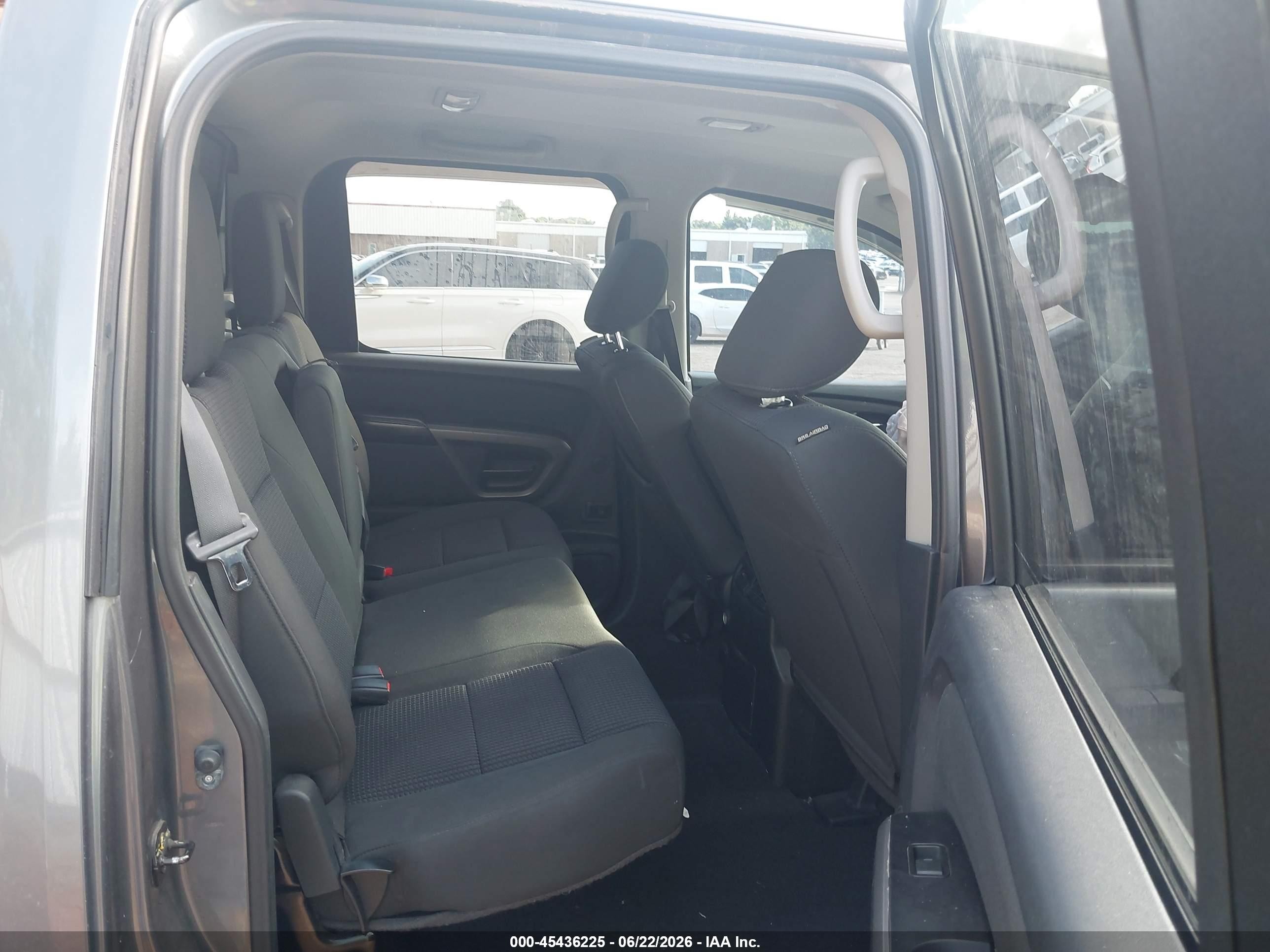 2015 Nissan Titan Sv Gray vin: 1N6BA0ED5FN512010
