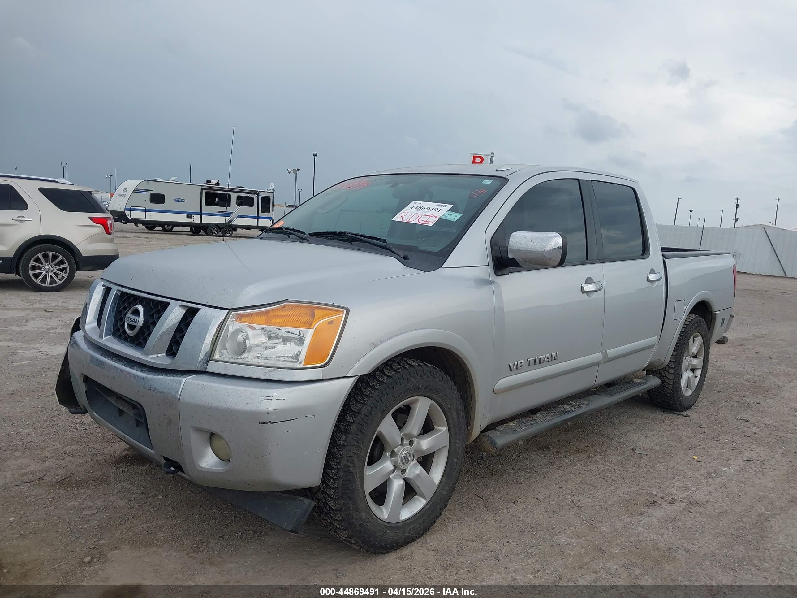 2011 Nissan Titan Sl Серебряный vin: 1N6BA0ED6BN318760
