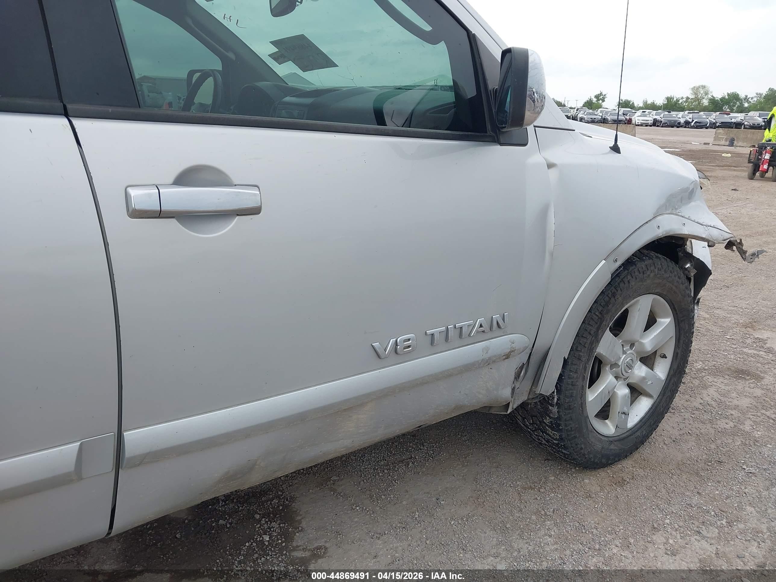 2011 Nissan Titan Sl Серебряный vin: 1N6BA0ED6BN318760